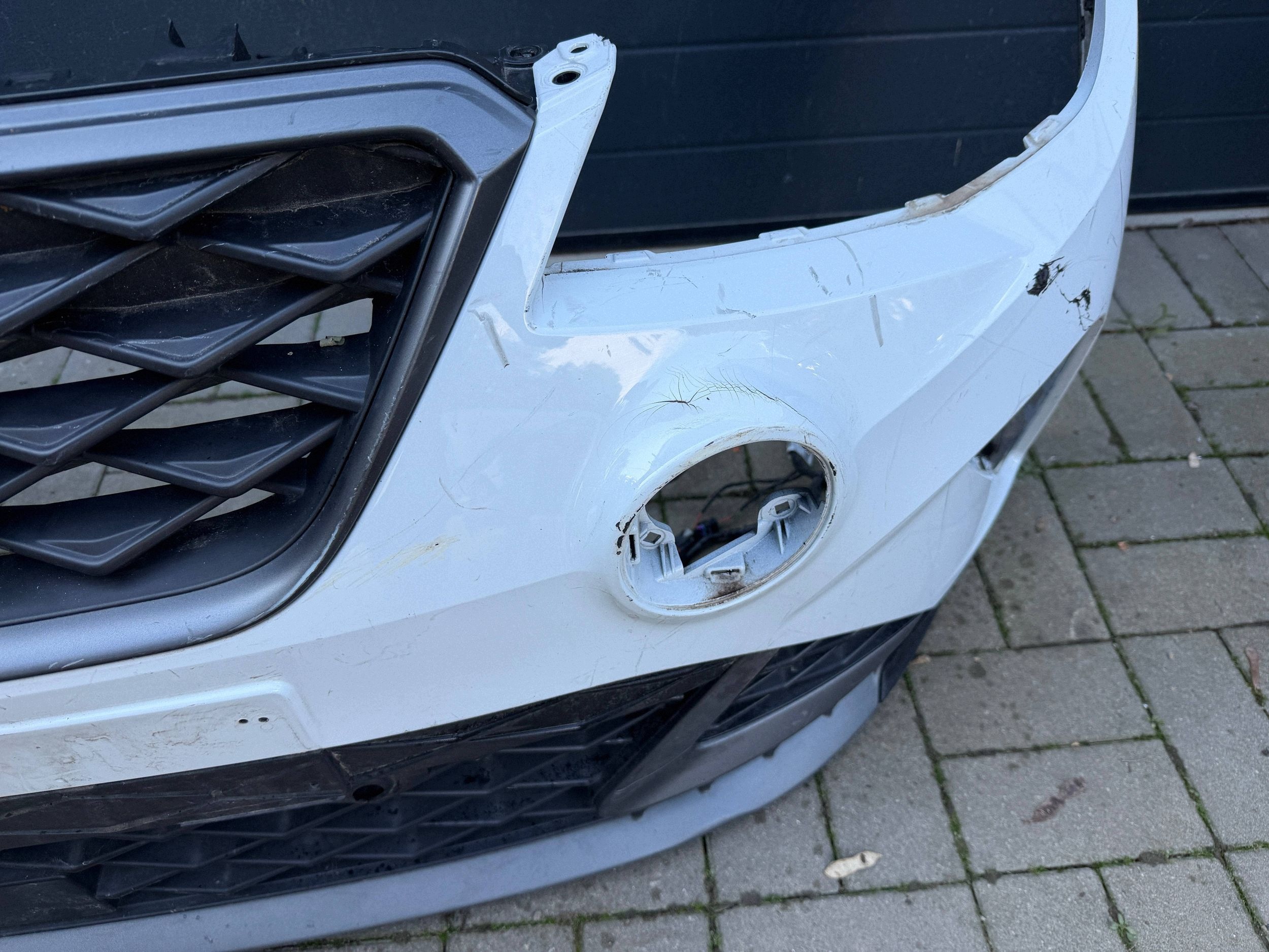 Seat Arona Lift 21- 6F bumper front front