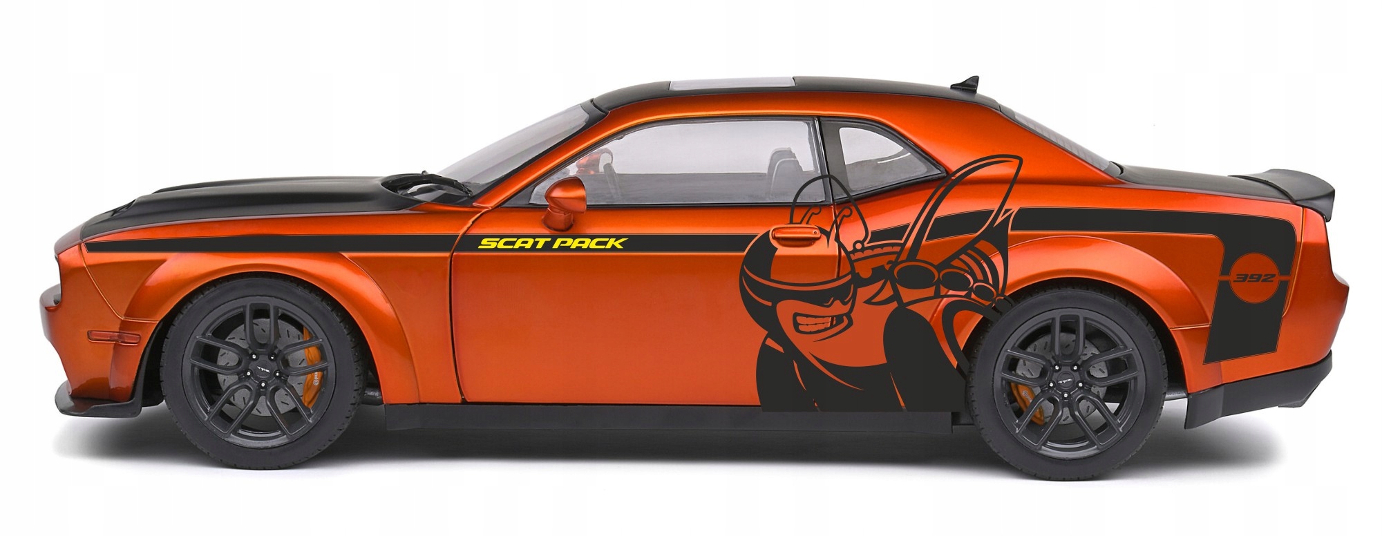Samolepky Dodge Challenger Scat Pack bee 04