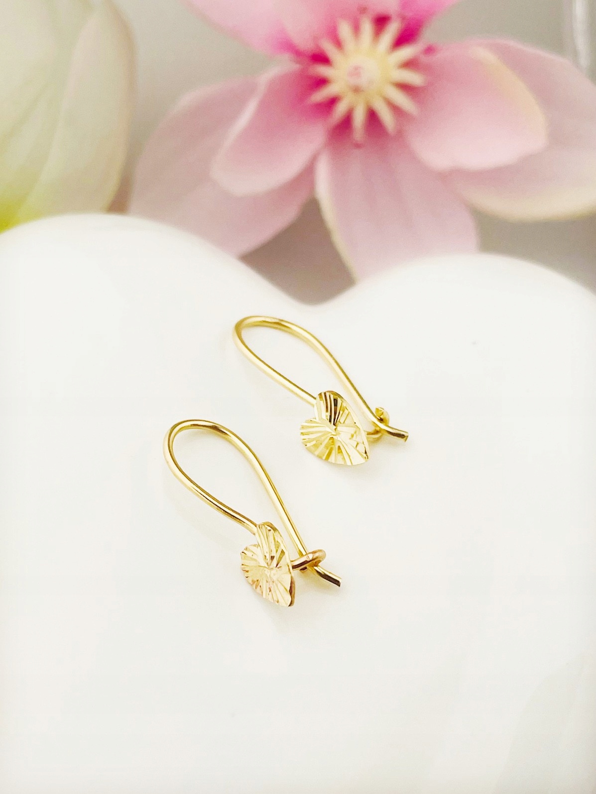 Zlaté náušnice srdce srdíčka, frézované slunce