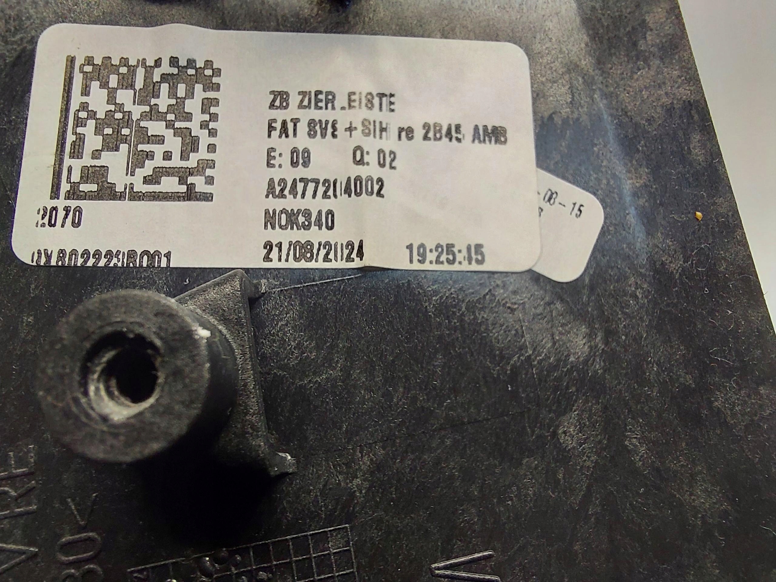 Mercedes GLA 250e LIFT H247 button control seat right A1779056600