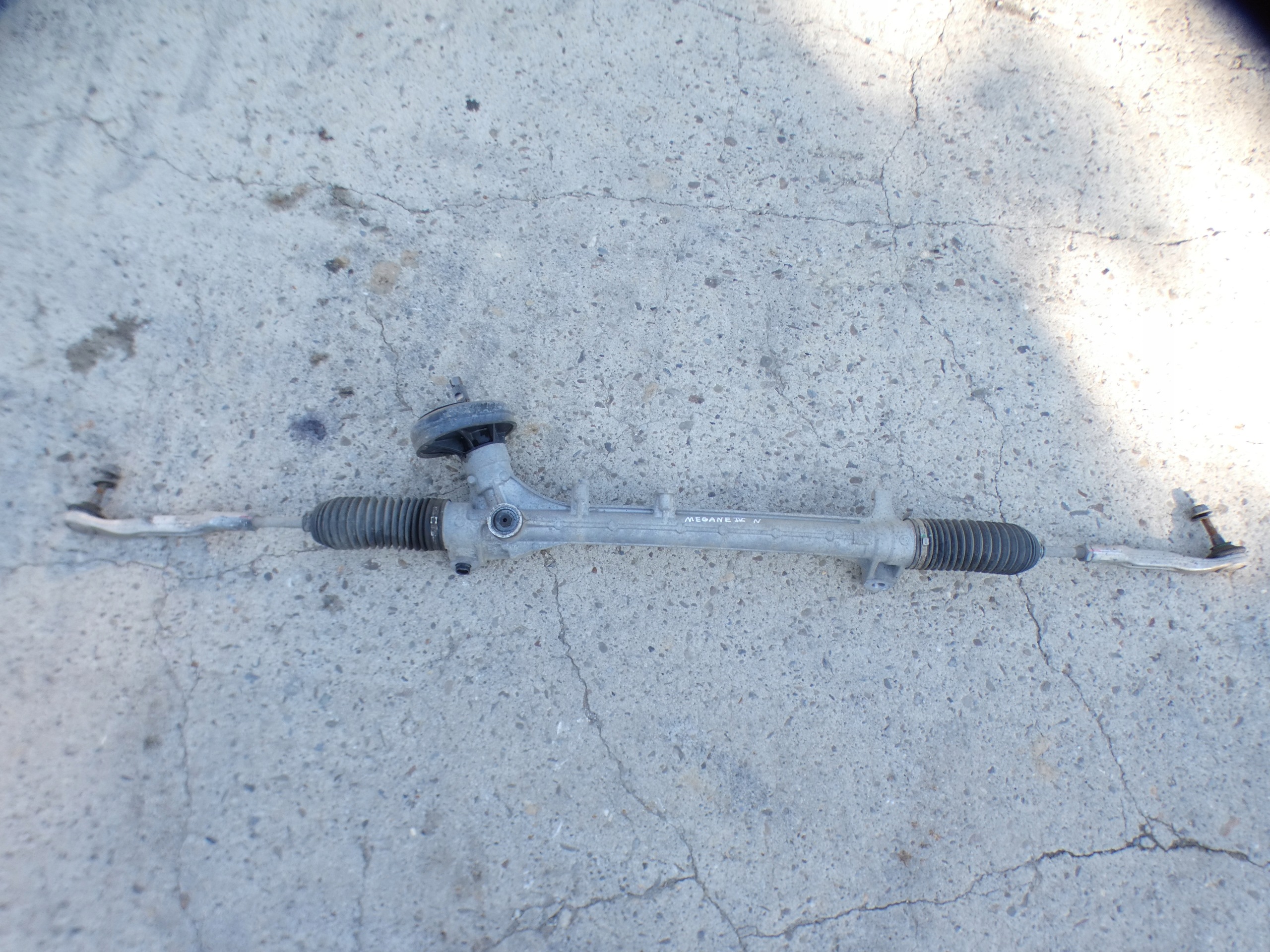 RENAULT MEGANE IV direction crémaillère direction assistée 490017441R