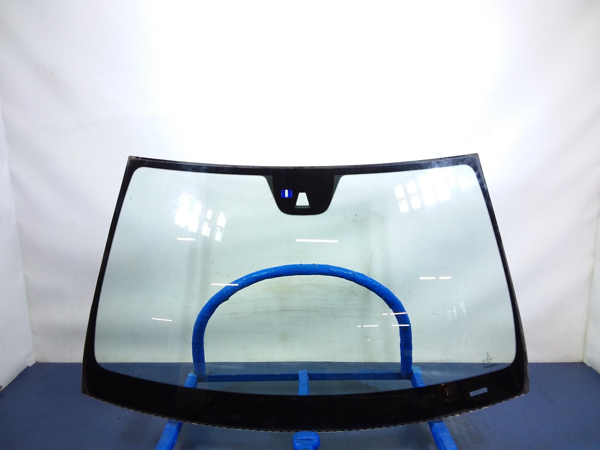 MERCEDES C W204 лобовое стекло 11R