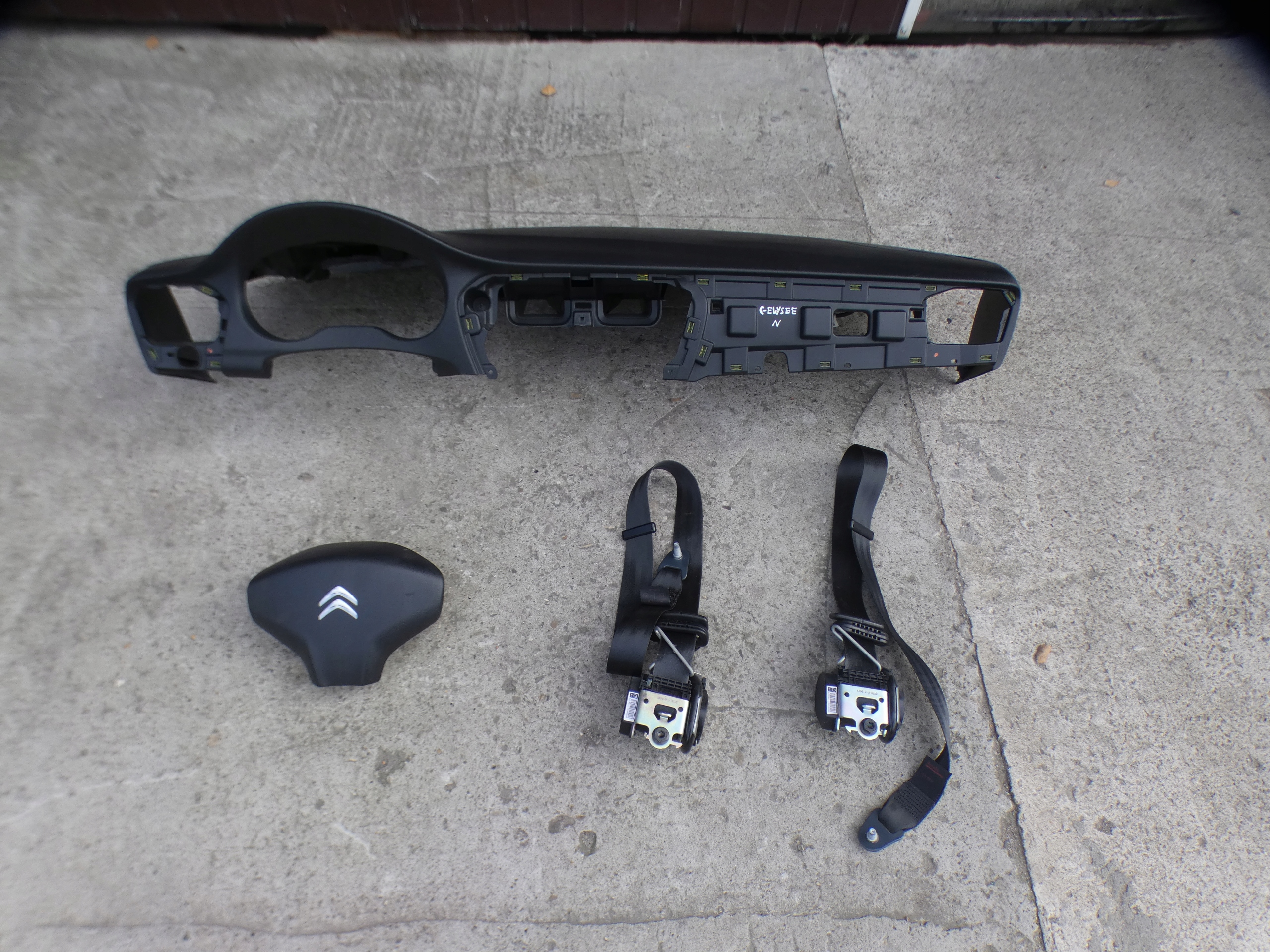 dashboard console cockpit AIR BAG CITROEN C-Elysee
