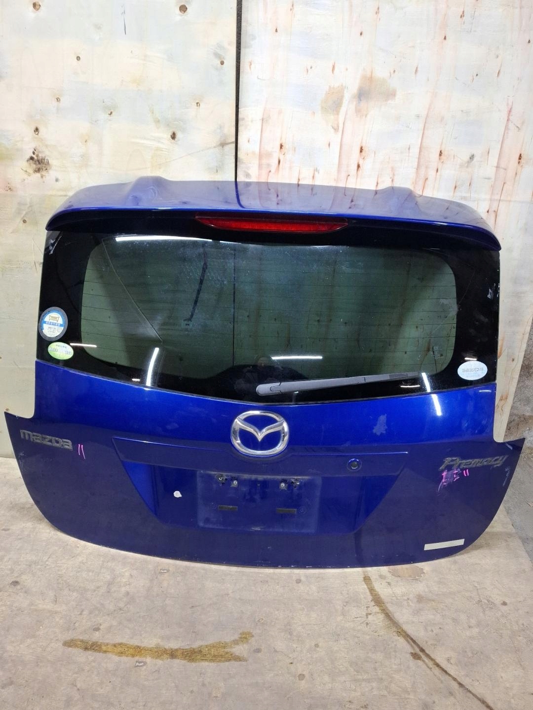 rear trunk door boot Mazda 5 facelift 2008