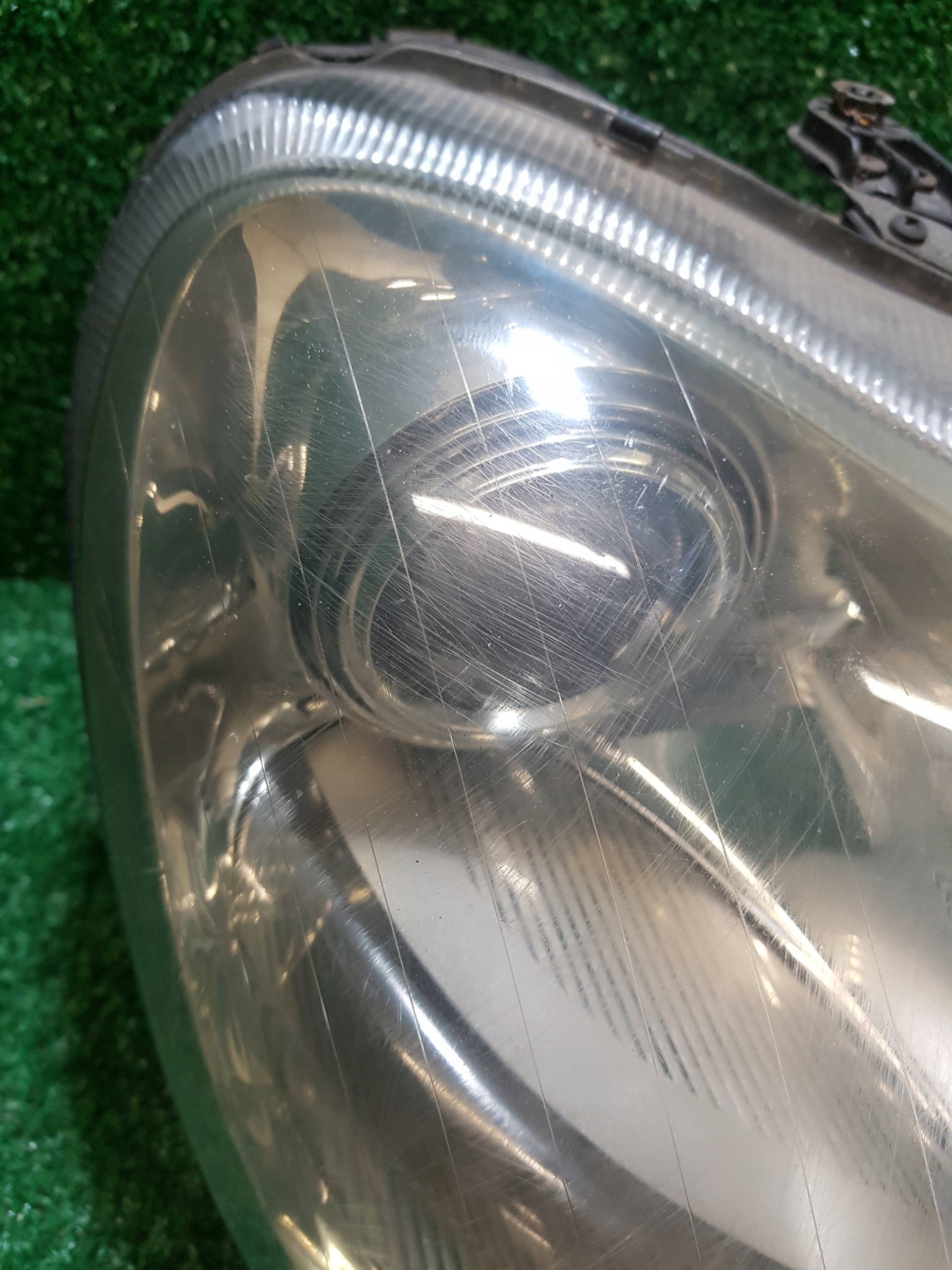 light right front MERCEDES-BENZ S-KLASA W220 A2208201461