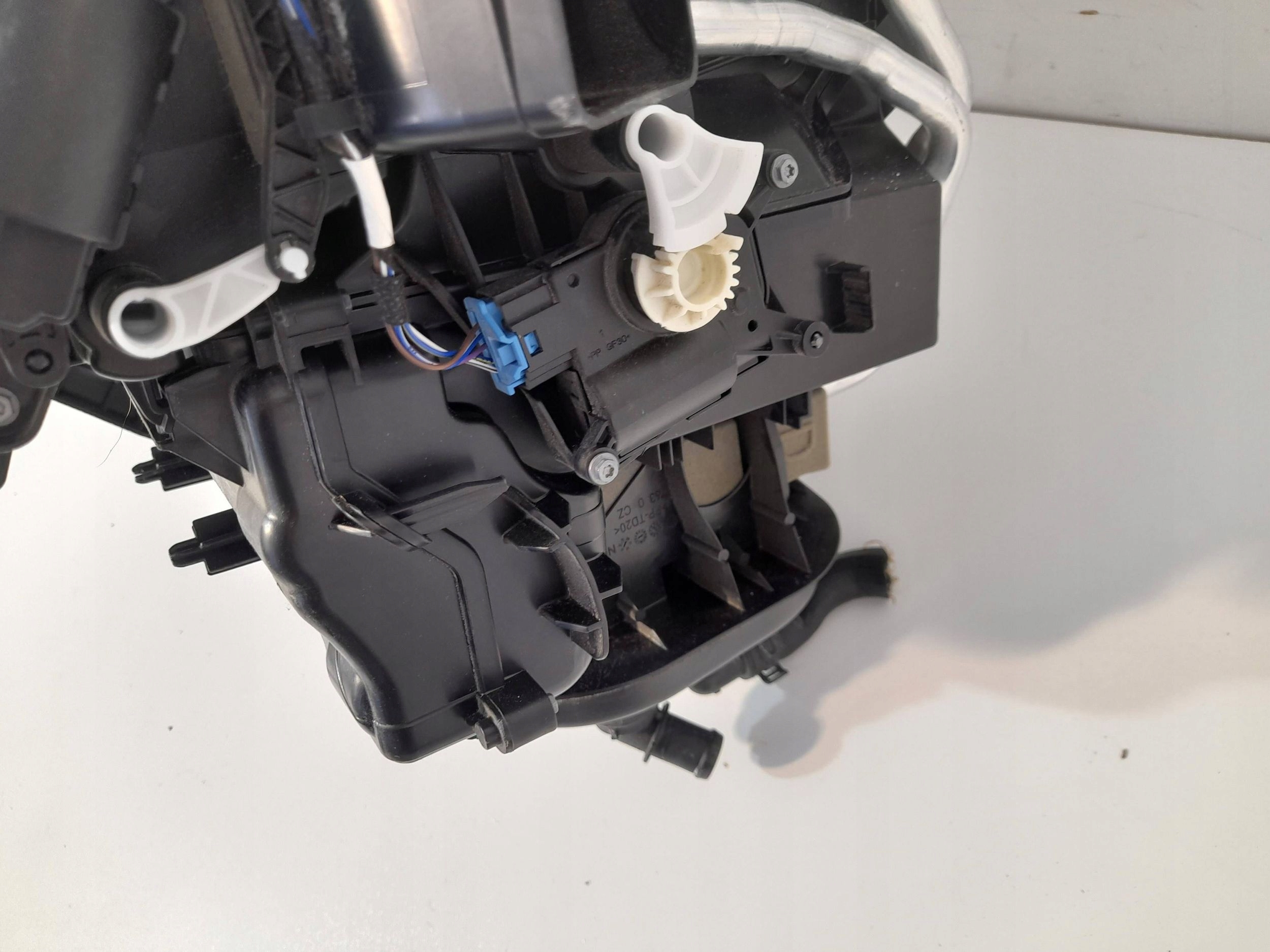 Volkswagen Arteon 3G8 heater / heating 5WB816001 (AR16)