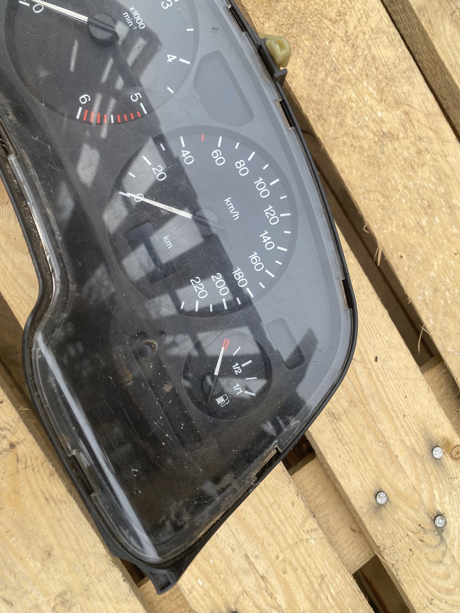 dials dials OPEL ZAFIRA A 2.0 EUROPA EJ09228757