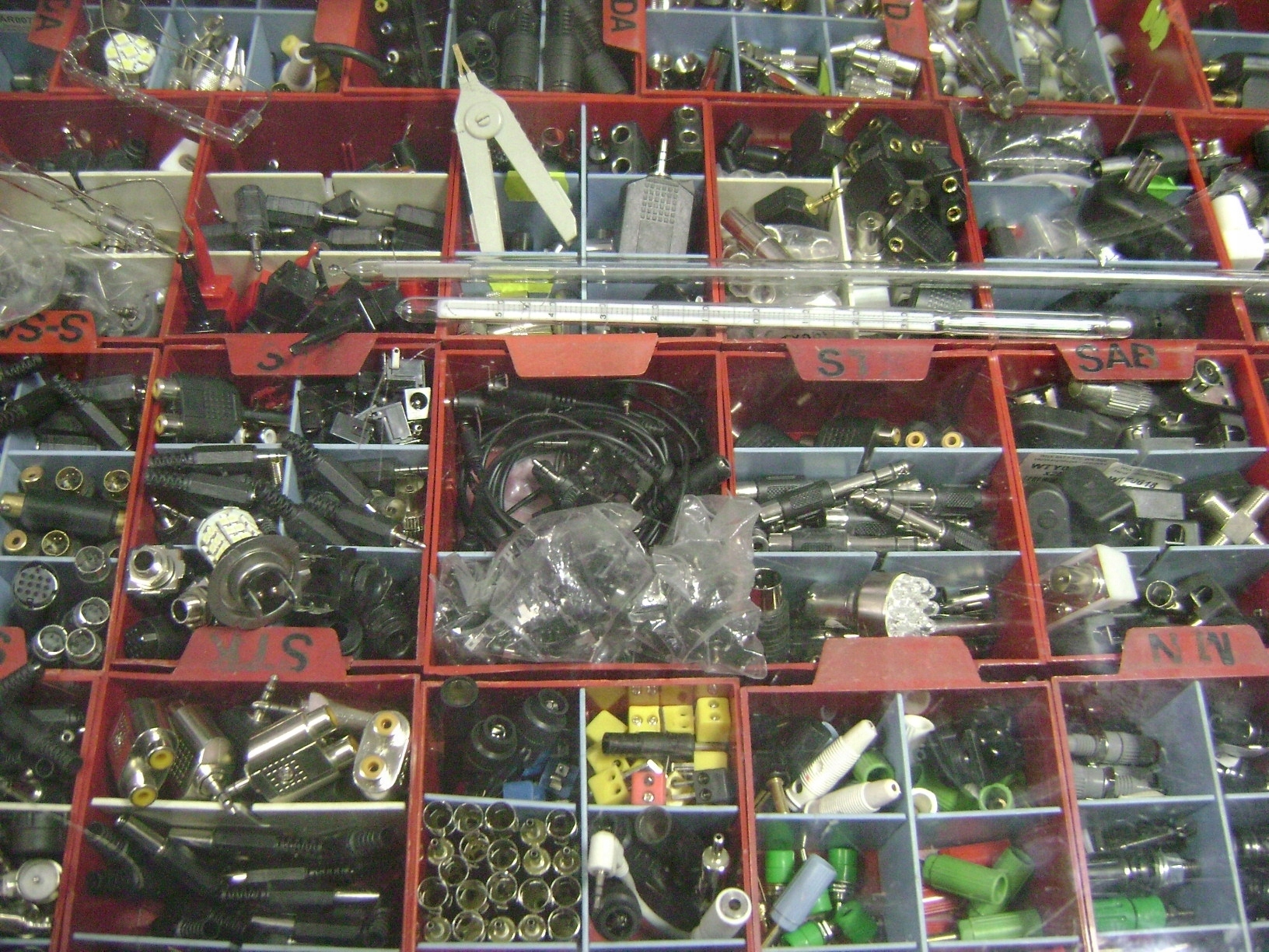 PRZEJŚCIE PRZEJŚCIÓWKA do anteny radia SAM . Wtyk Marka Inna