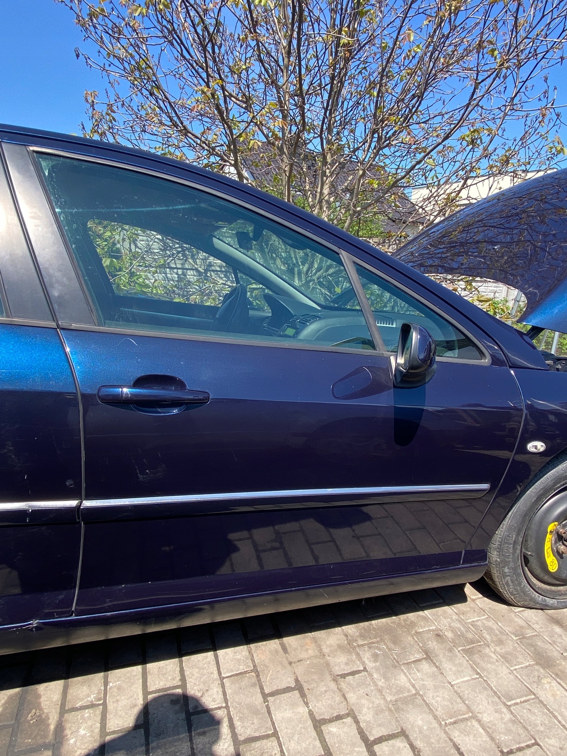 tür rechts vorne vorne Peugeot 407 04-11 code lakieru KPS