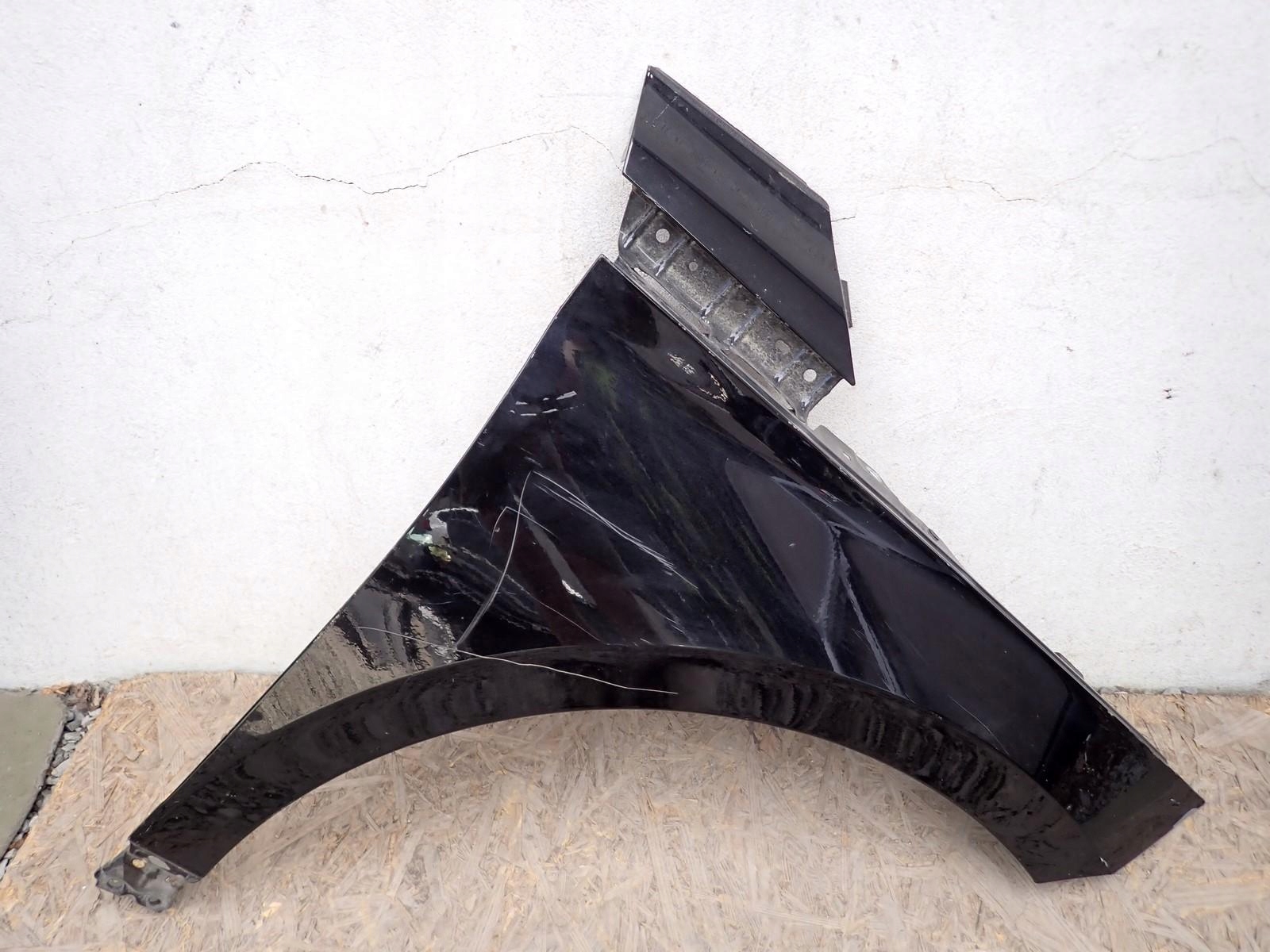 fender right front front SKODA ENYAQ EV 5AC 5LA 2021- 5LA821022A