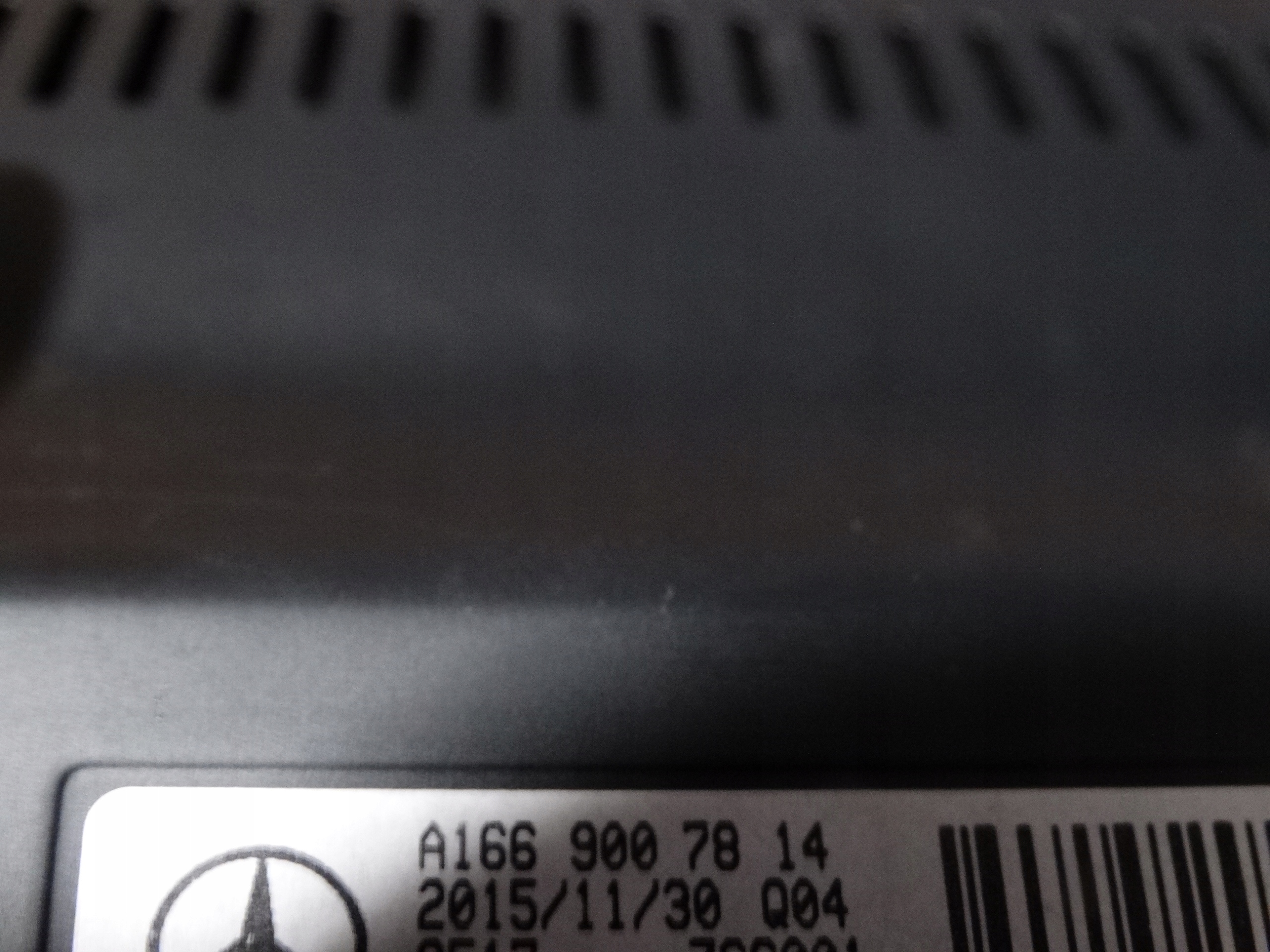 perfect condition KPL. EKRAN display LCD MERCEDES W117 1 9