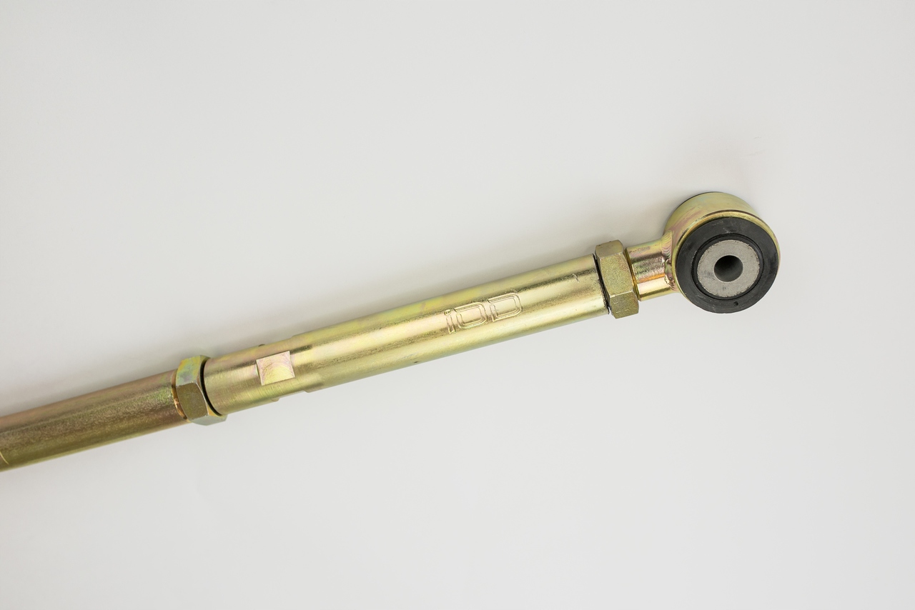 Regulowany Panhard przedni IOD Performance Nissan Patrol 2.8 / 3.0 Y60 / Producent części Inny