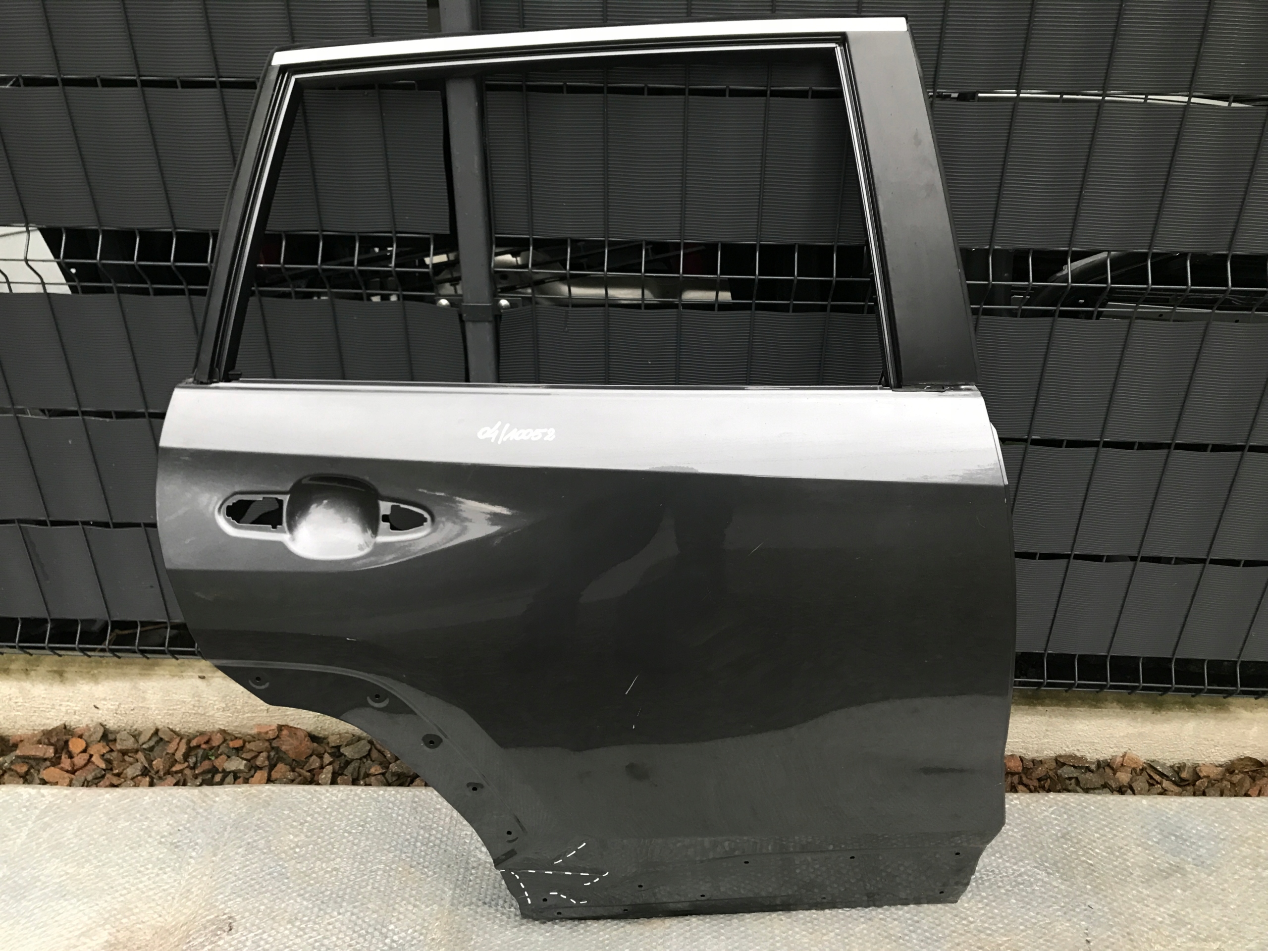 TOYOTA RAV4 RAV-4 V PRAWE DRZWI TYŁ 2019-