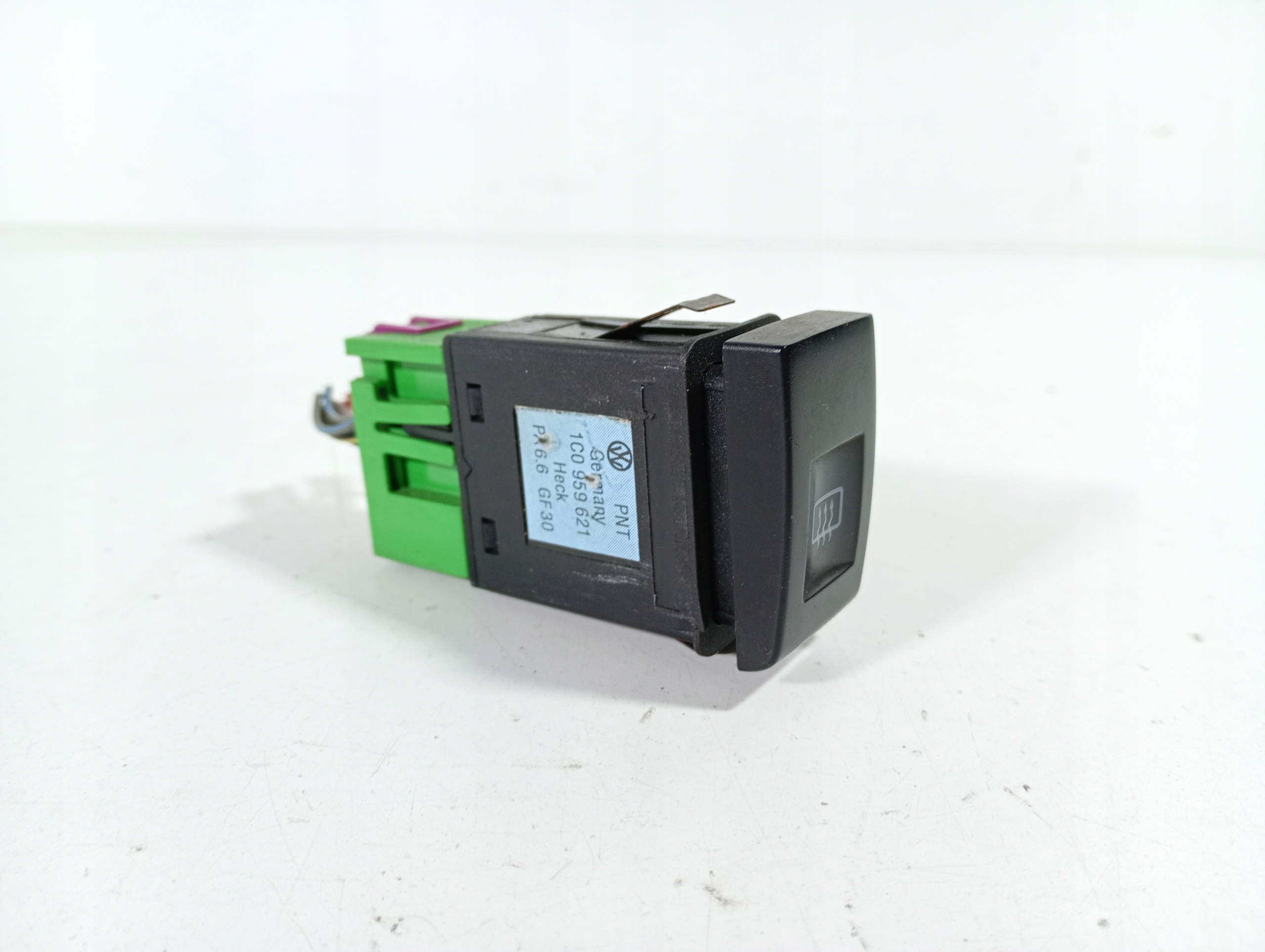 VW New Beetle 98-10 switch switch heating windows OE 1C0959621