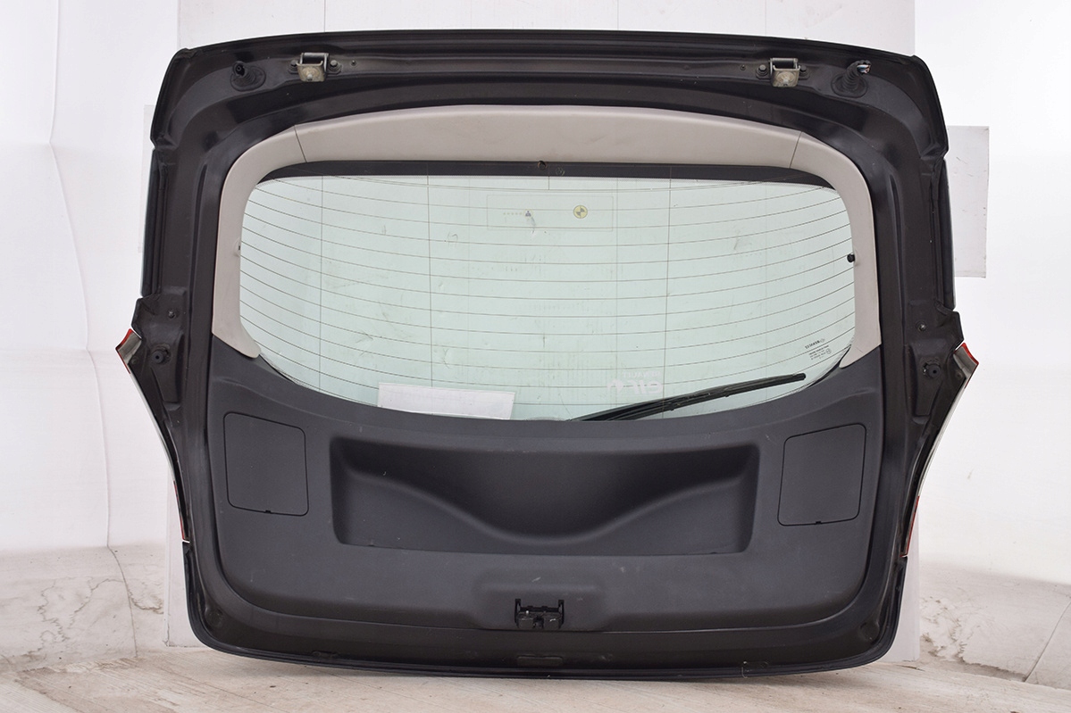 boot doors * rear part RENAULT MEGANE III 5D