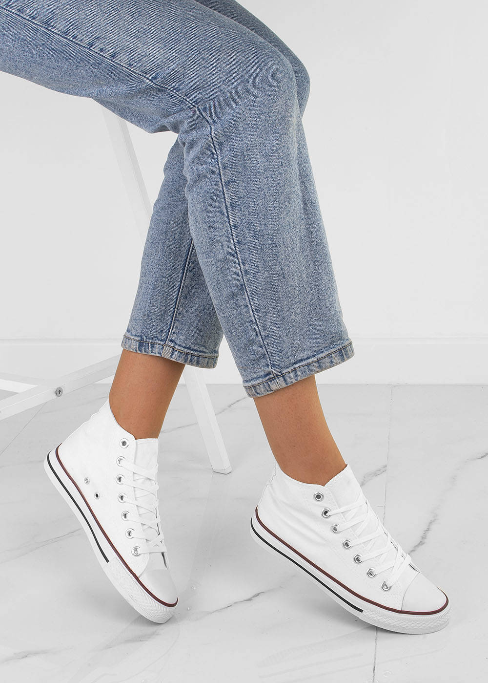 BIAŁE WYSOKIE TRAMPKI TENISÓWKI MĘSKIE 44 Zapięcie sznurowane