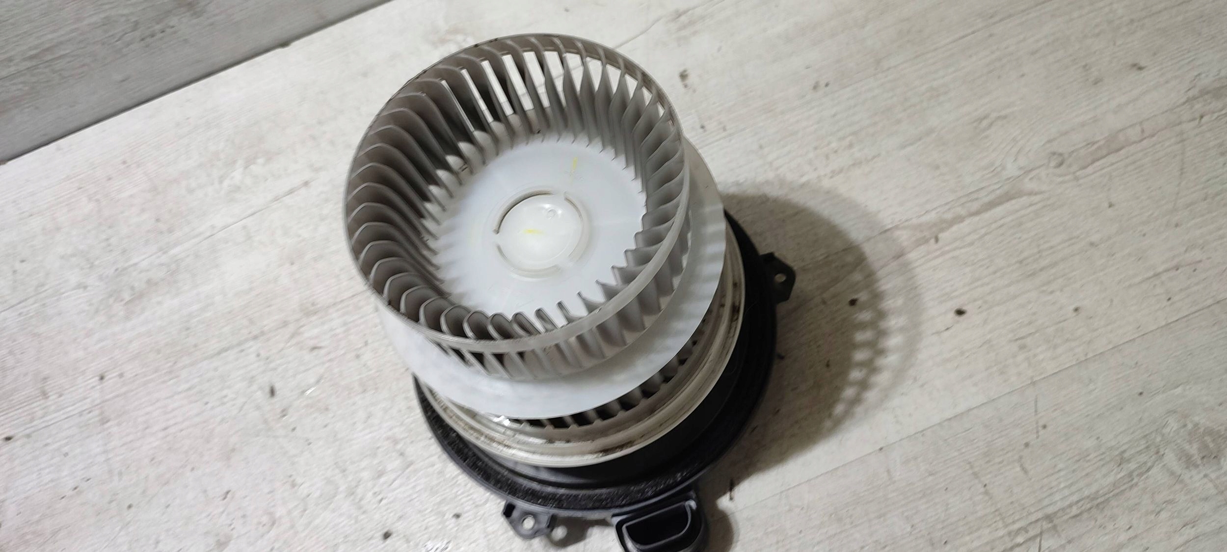 Lexus RC 2019 fan air conditioning devices / heating