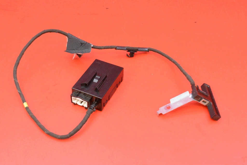 amplifier ANTENY 8637B110 MITSUBISHI OUTLANDER 3 III 12-14