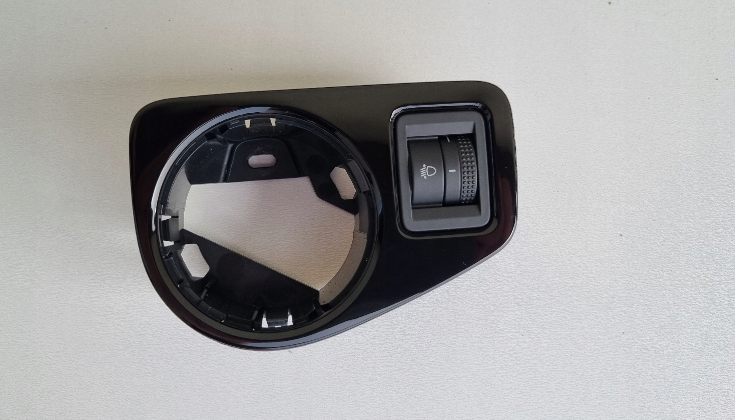 рамка света vw GOLF VII 5G1858060