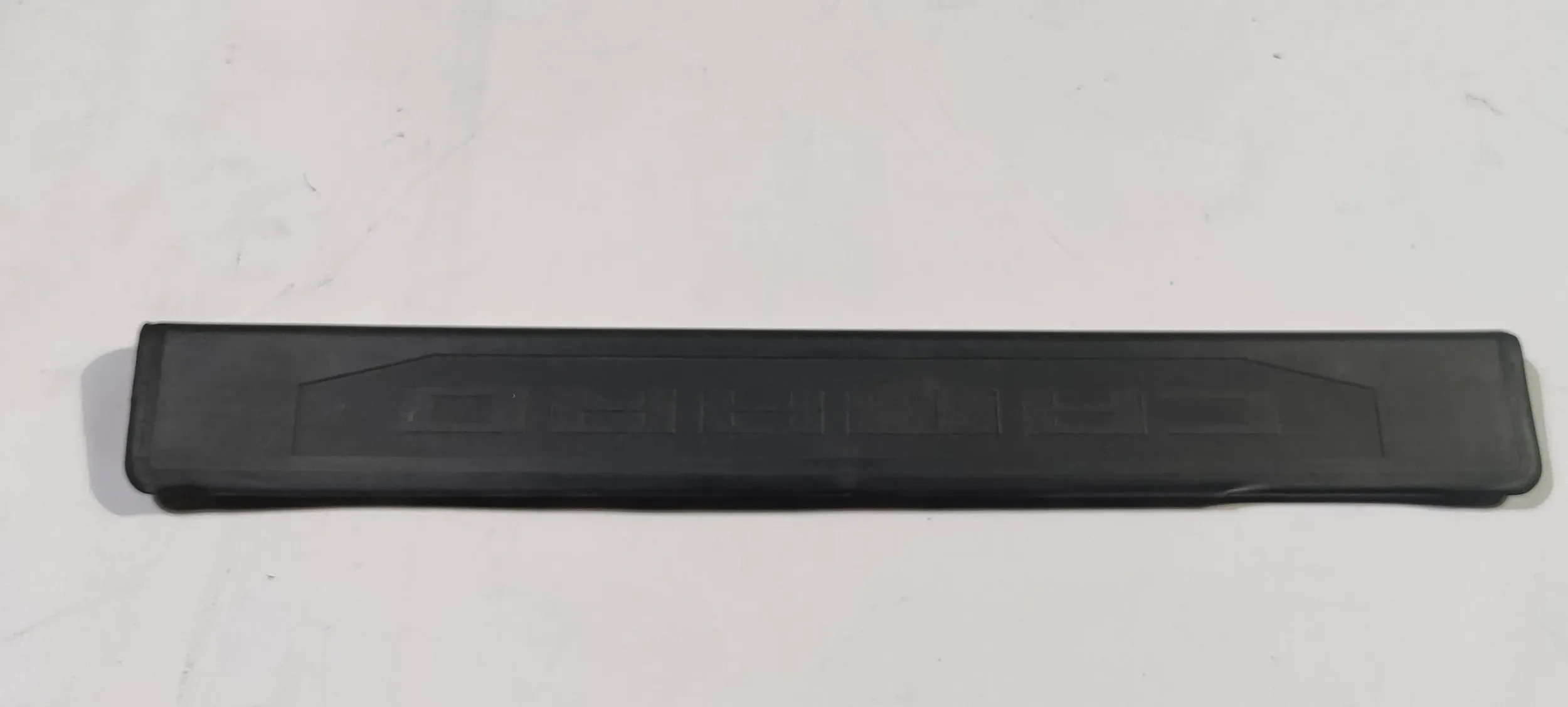 threshold cap moulding threshold wewnetrza Chevrolet Camaro 2016