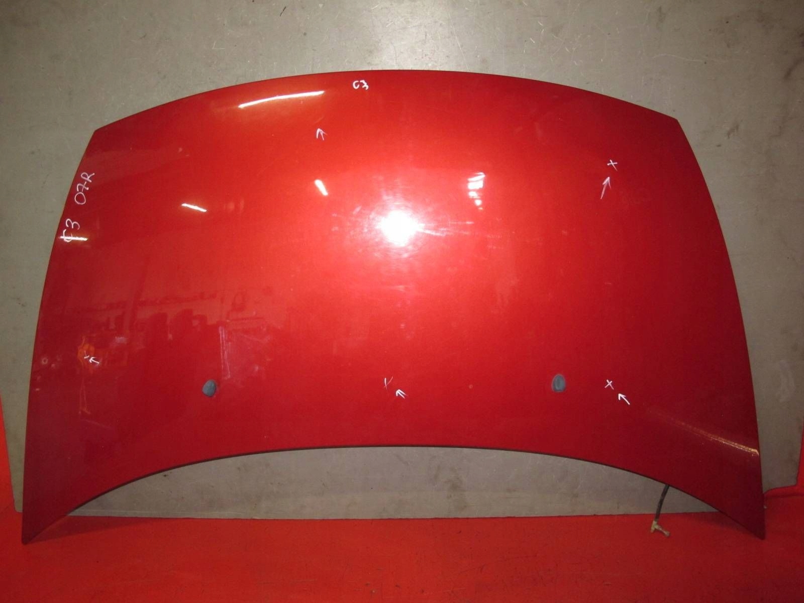 CITROEN C3 e 1 Cofano Rosso bordeaux EKQD