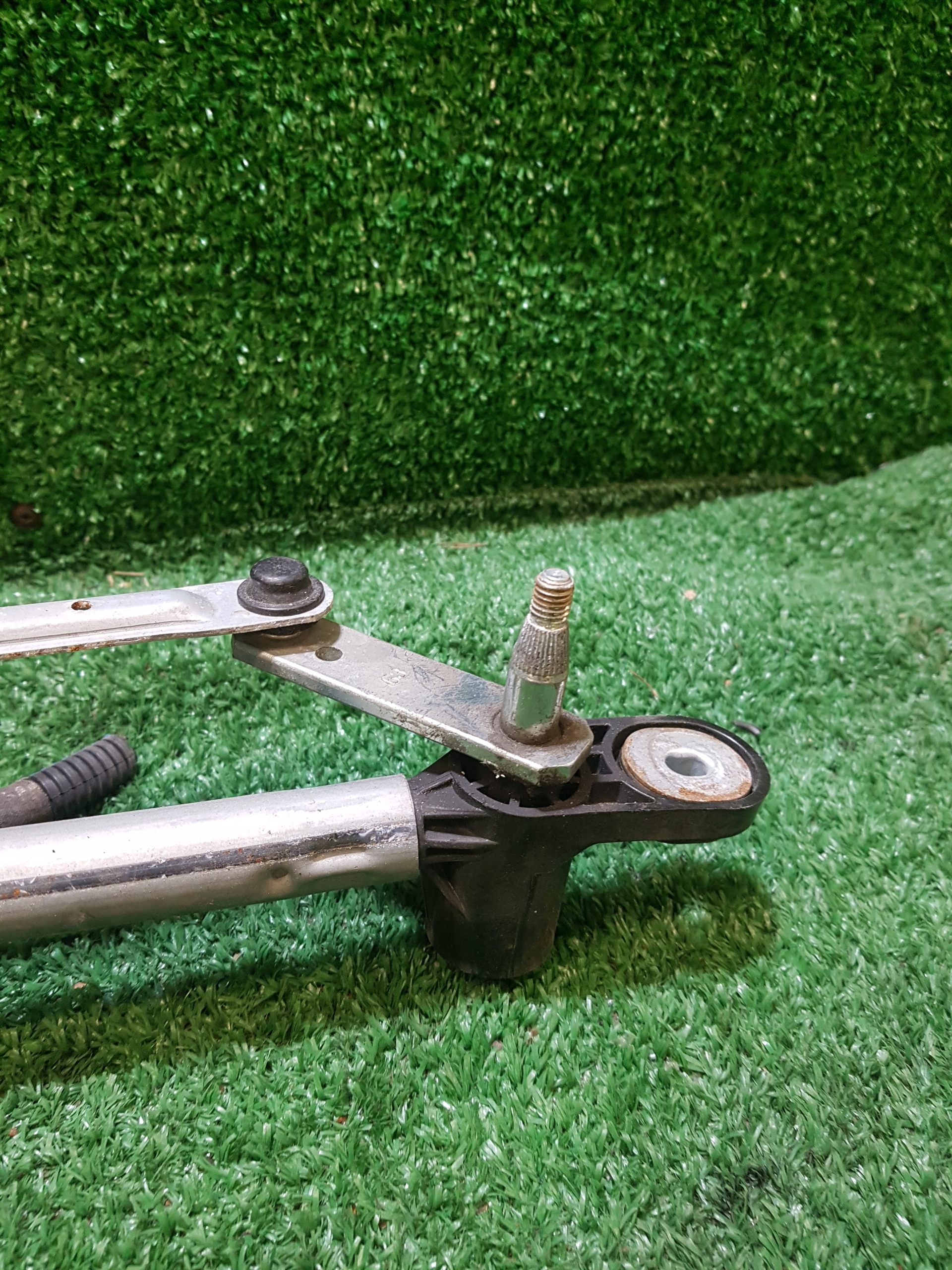 wiper mechanism front ALFA ROMEO 159 0390241915