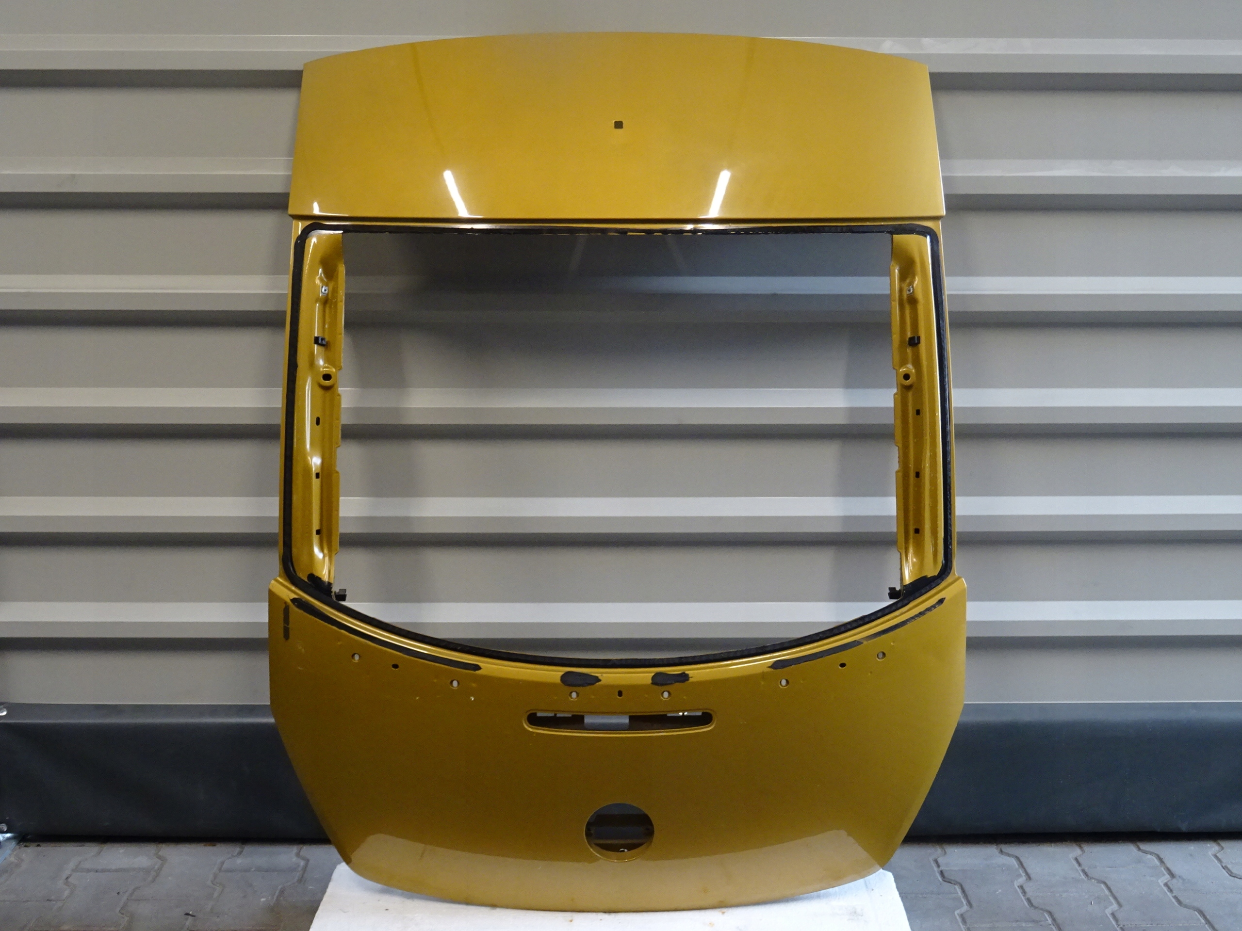 VW BEETLE 5C HB KLAPA TYŁ TYLNA LD1Z