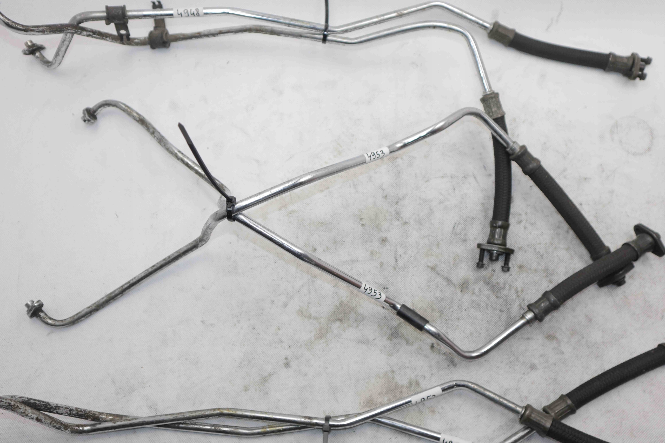 HONDA CBR 1100XX Przewody Przewód Olejowe Chłodnicy Oleju Producent Honda OE