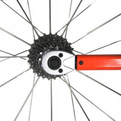 Zestaw kluczy Super-b 3/8 dynamometryczny Marka Super B