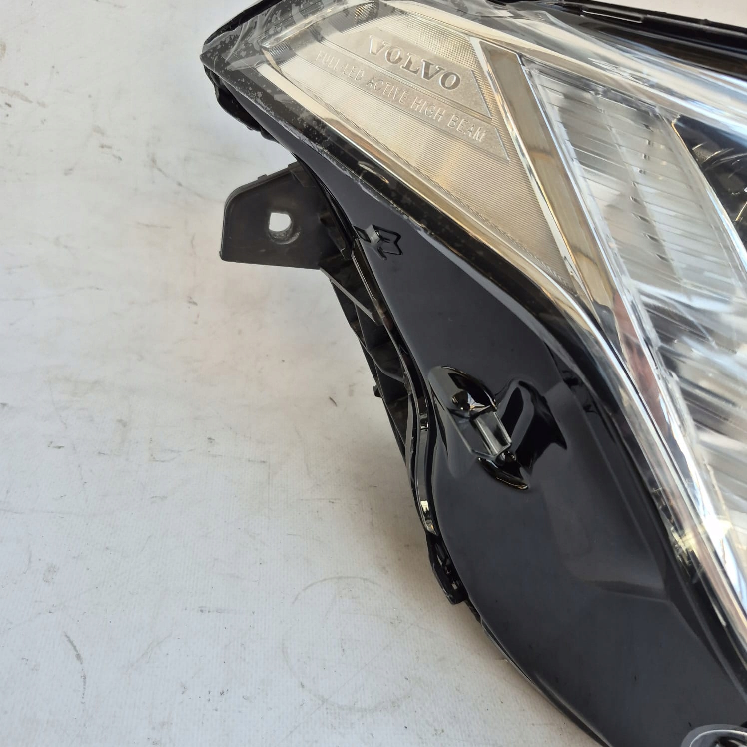 VOLVO XC90 II LIFT 19- light right front front FULL LED 32228297