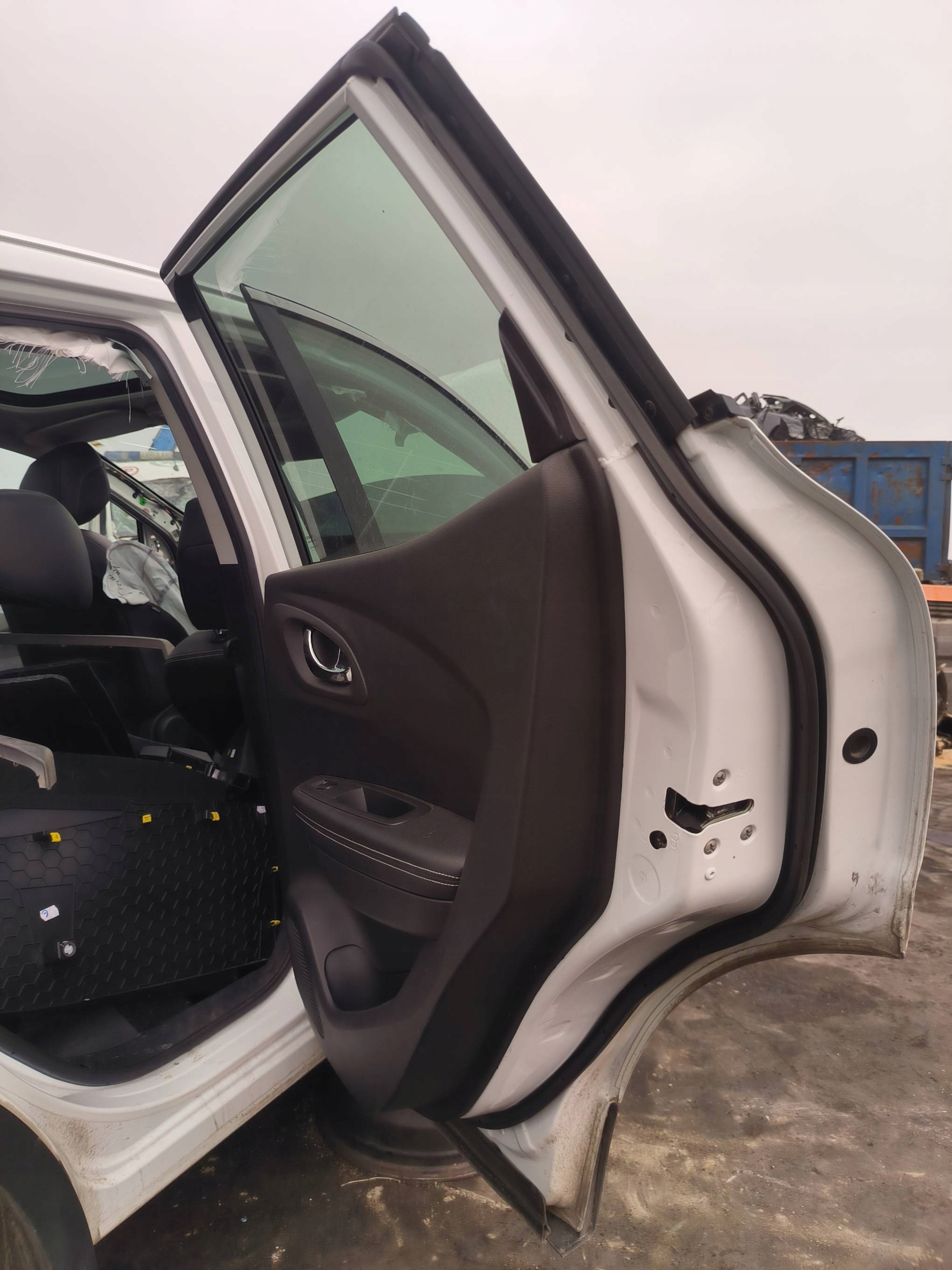 Tür rechts heck TEQNC RENAULT KADJAR und