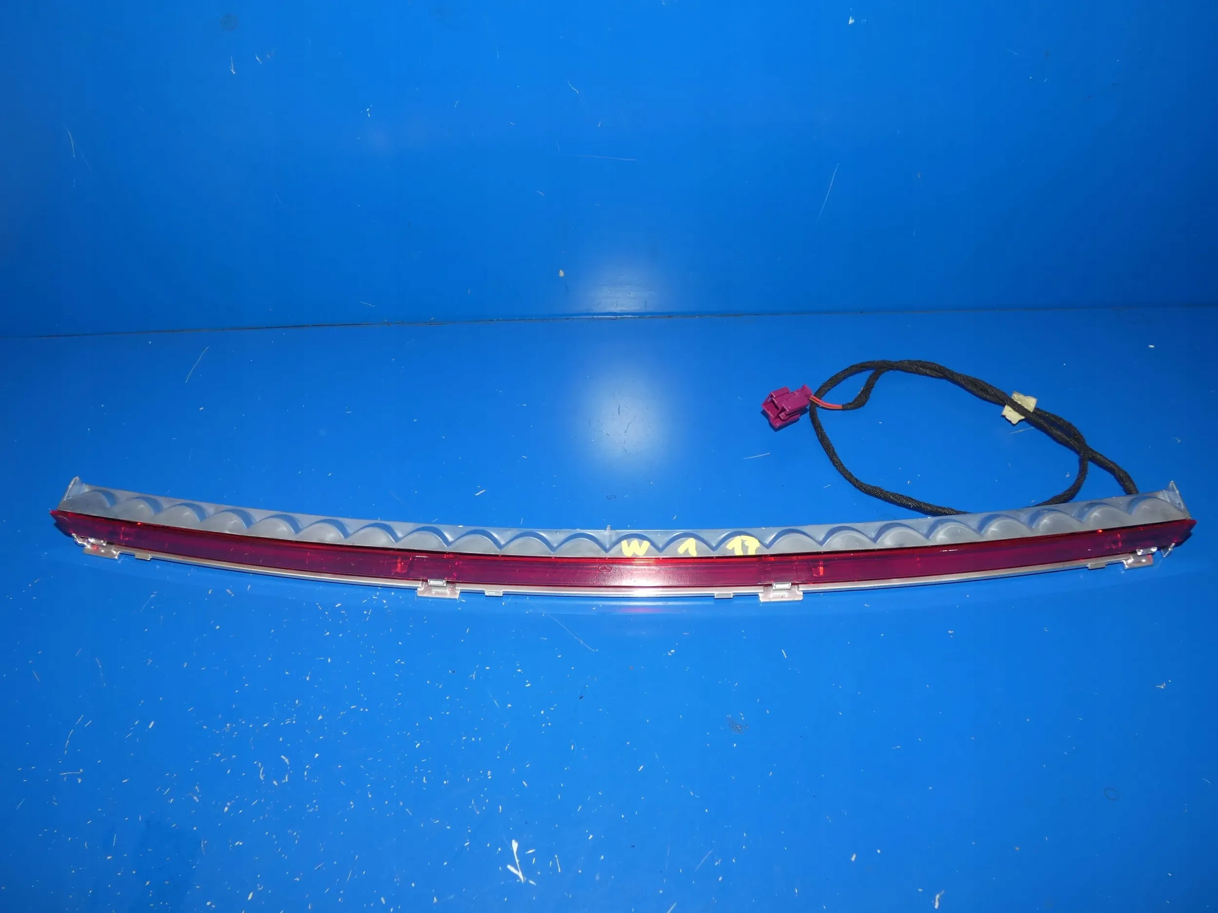 MERCEDES CLA W117 TRZECIE light STOP STOPU