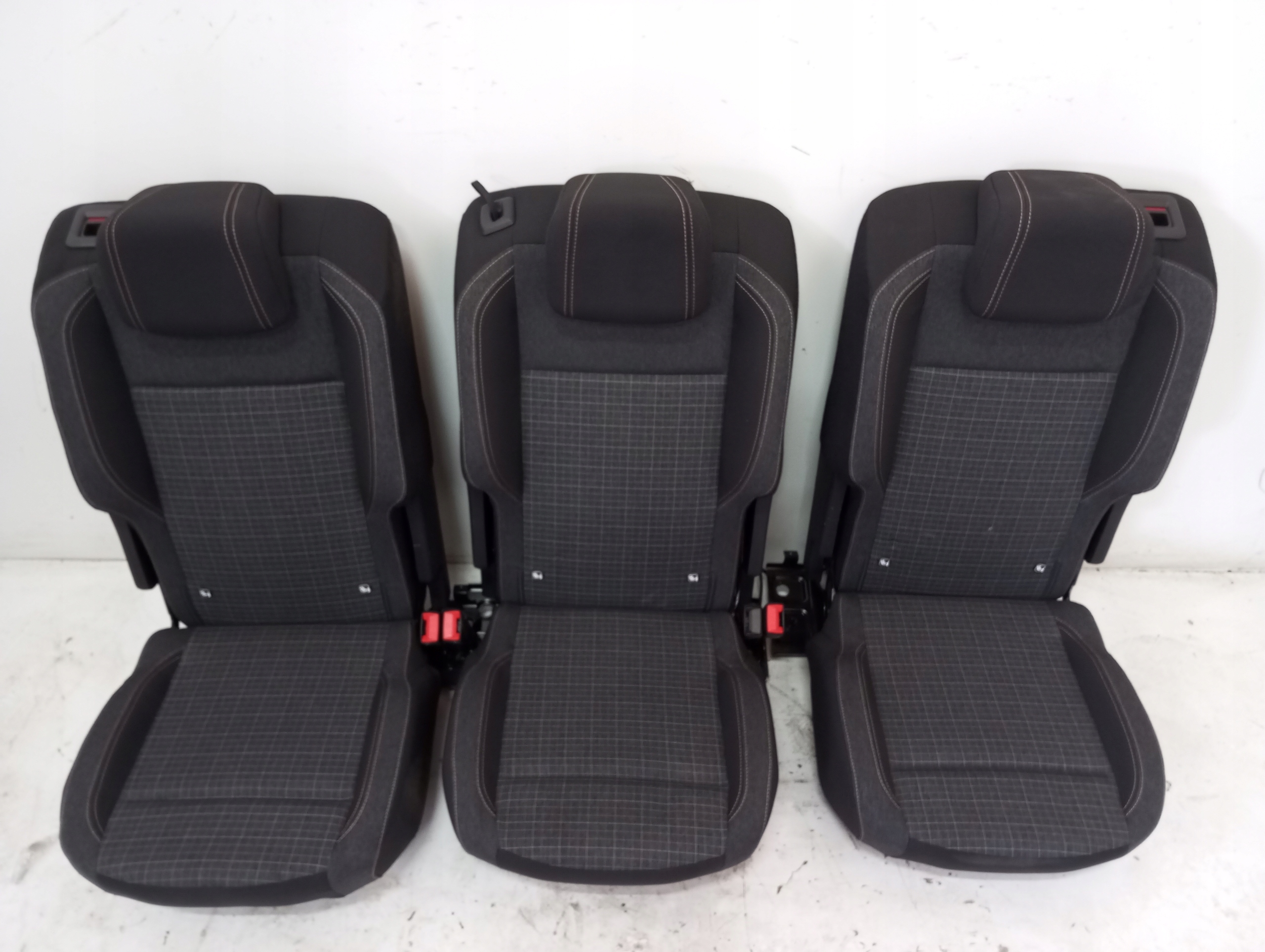 upholstery seats PEUGEOT RIFTER