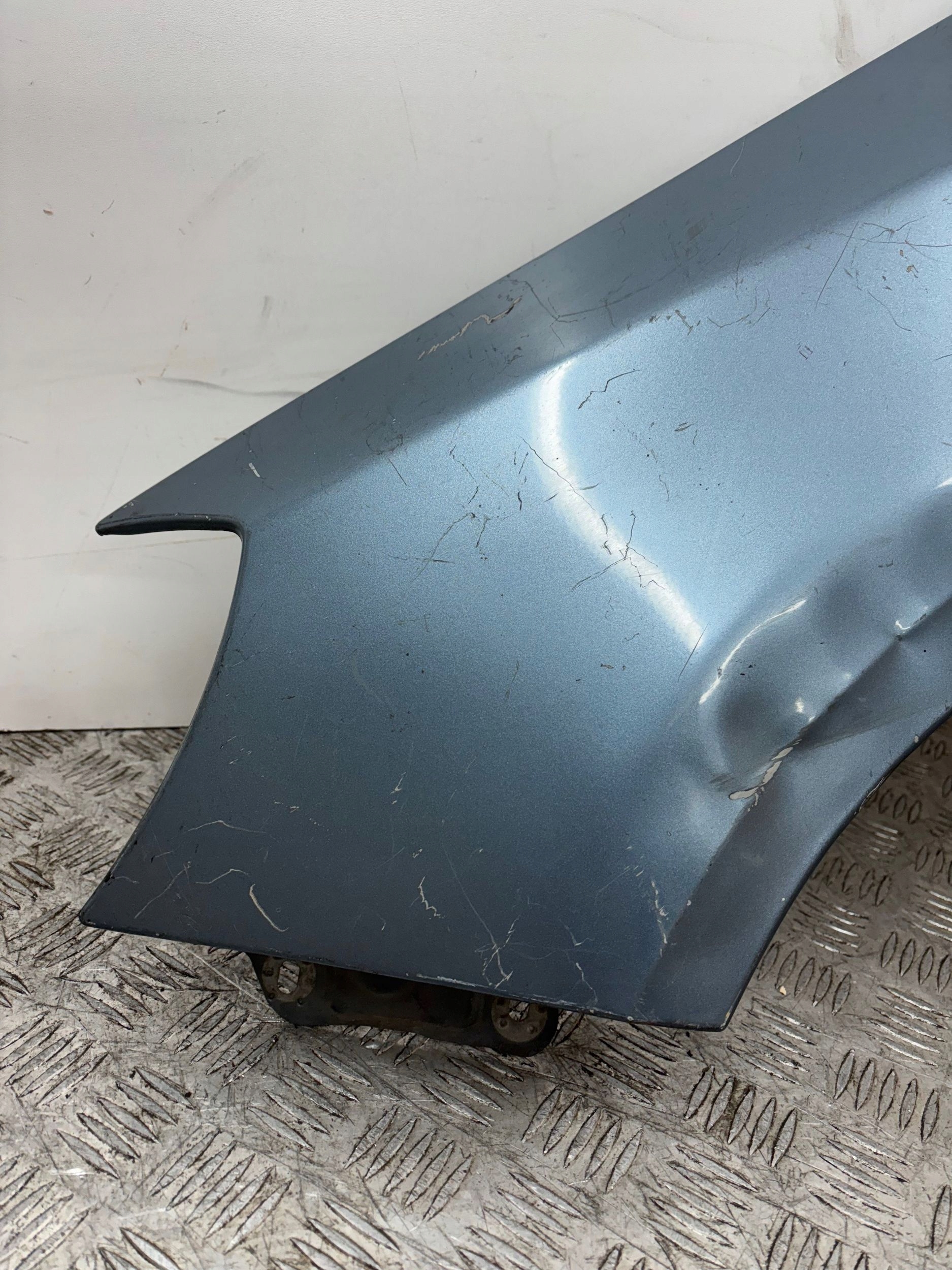 fender front front left SKODA FABIA II 2
