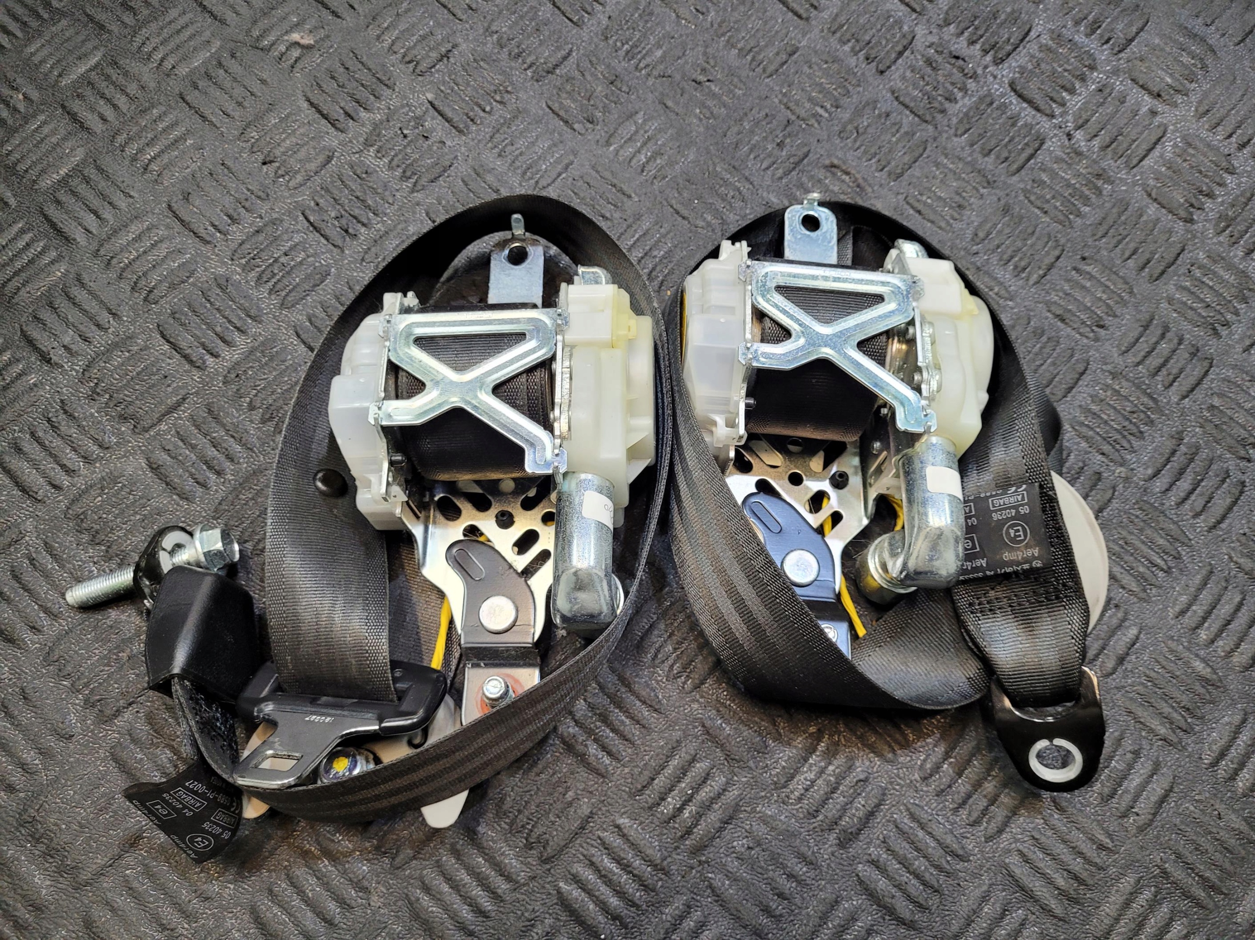 tension belt safety front front left SSANGYONG KORANDO 3 III