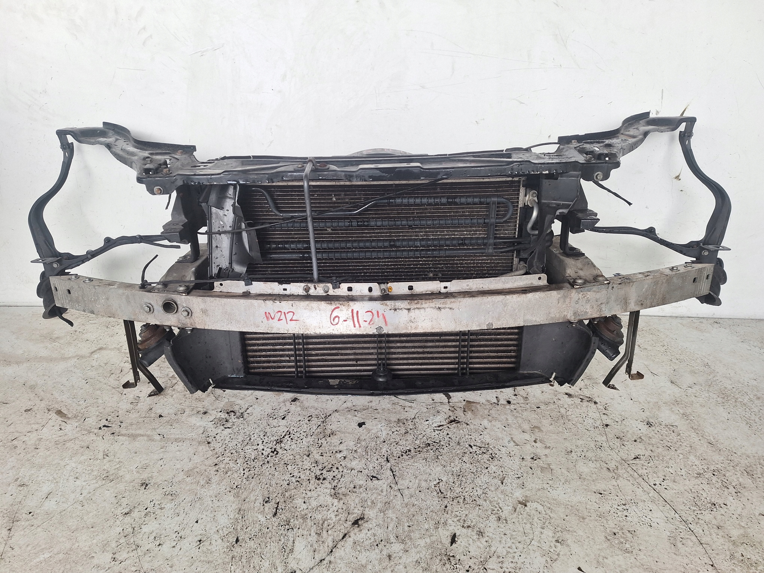MERCEDES E-KLASA W212 09-13 support panel for radiators 2.2CDI 651