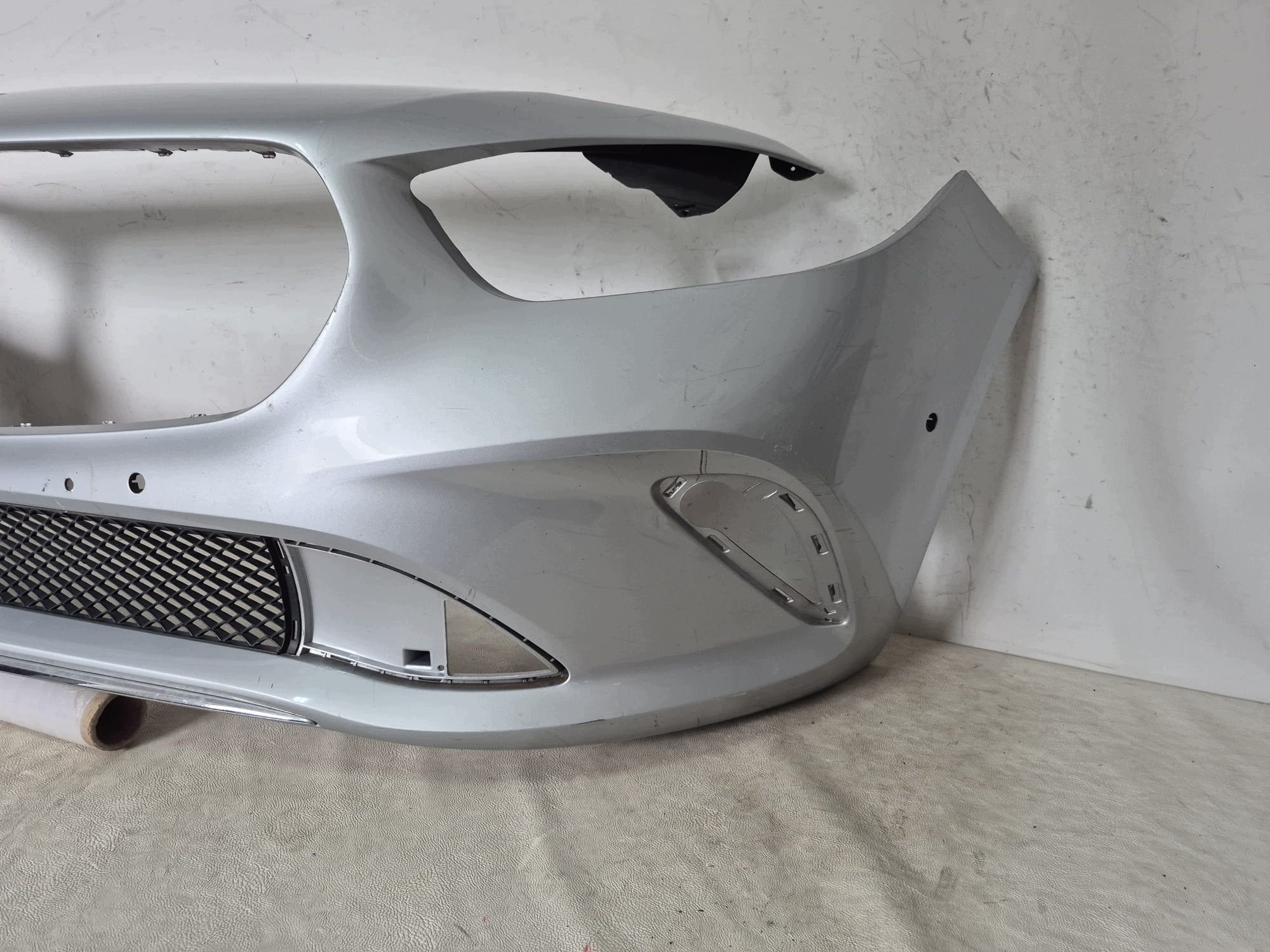 MERCEDES B-class III 3 W247 18-> bumper front front PDC