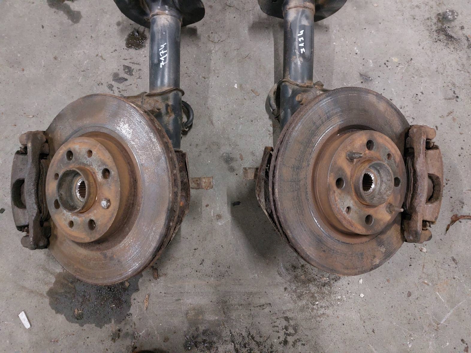 MCPERSON + swing + caliper left front + right front FIAT ALBEA and
