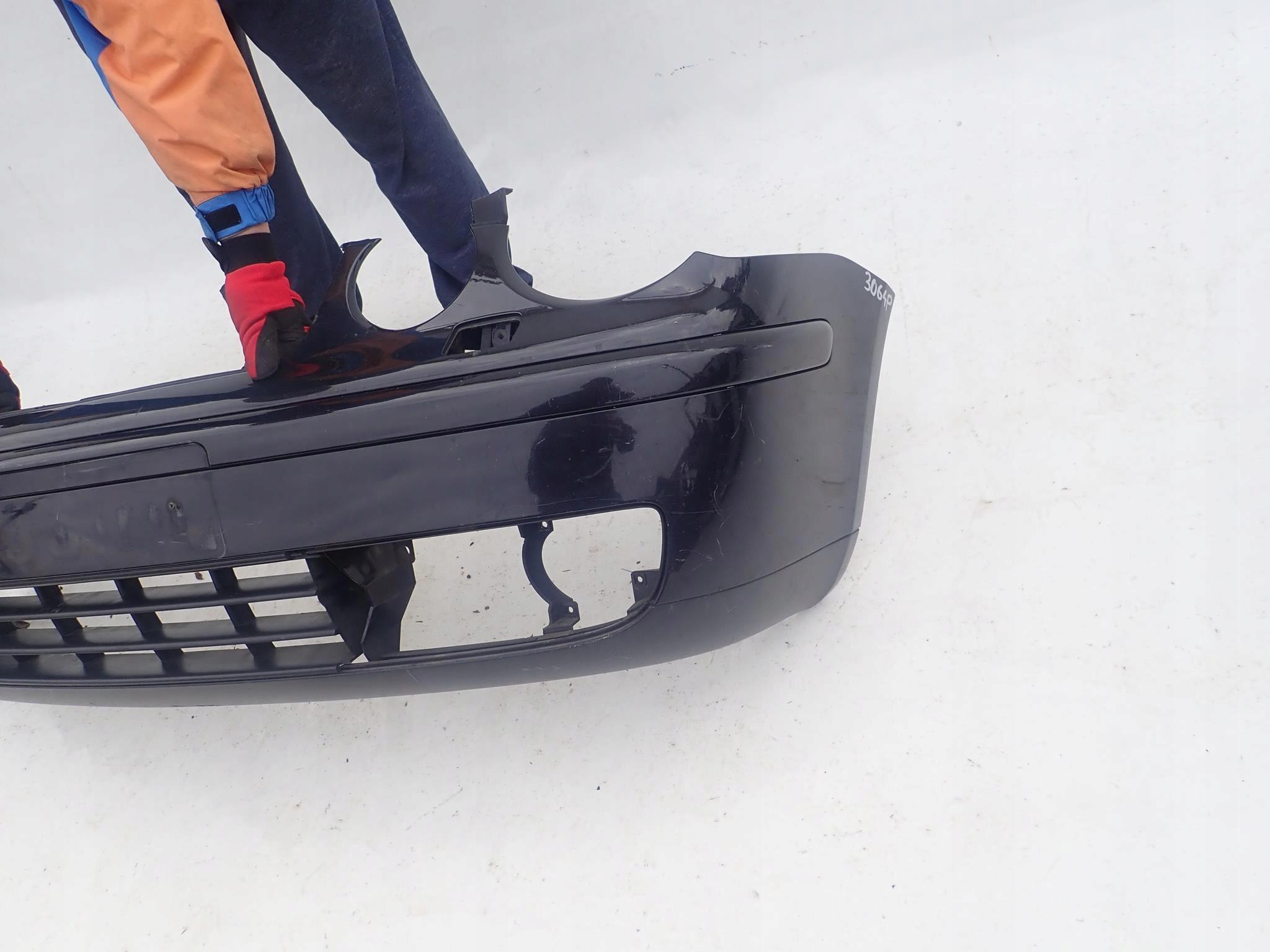VW POLO IV 4 OKULAR 01-05 bumper front washer