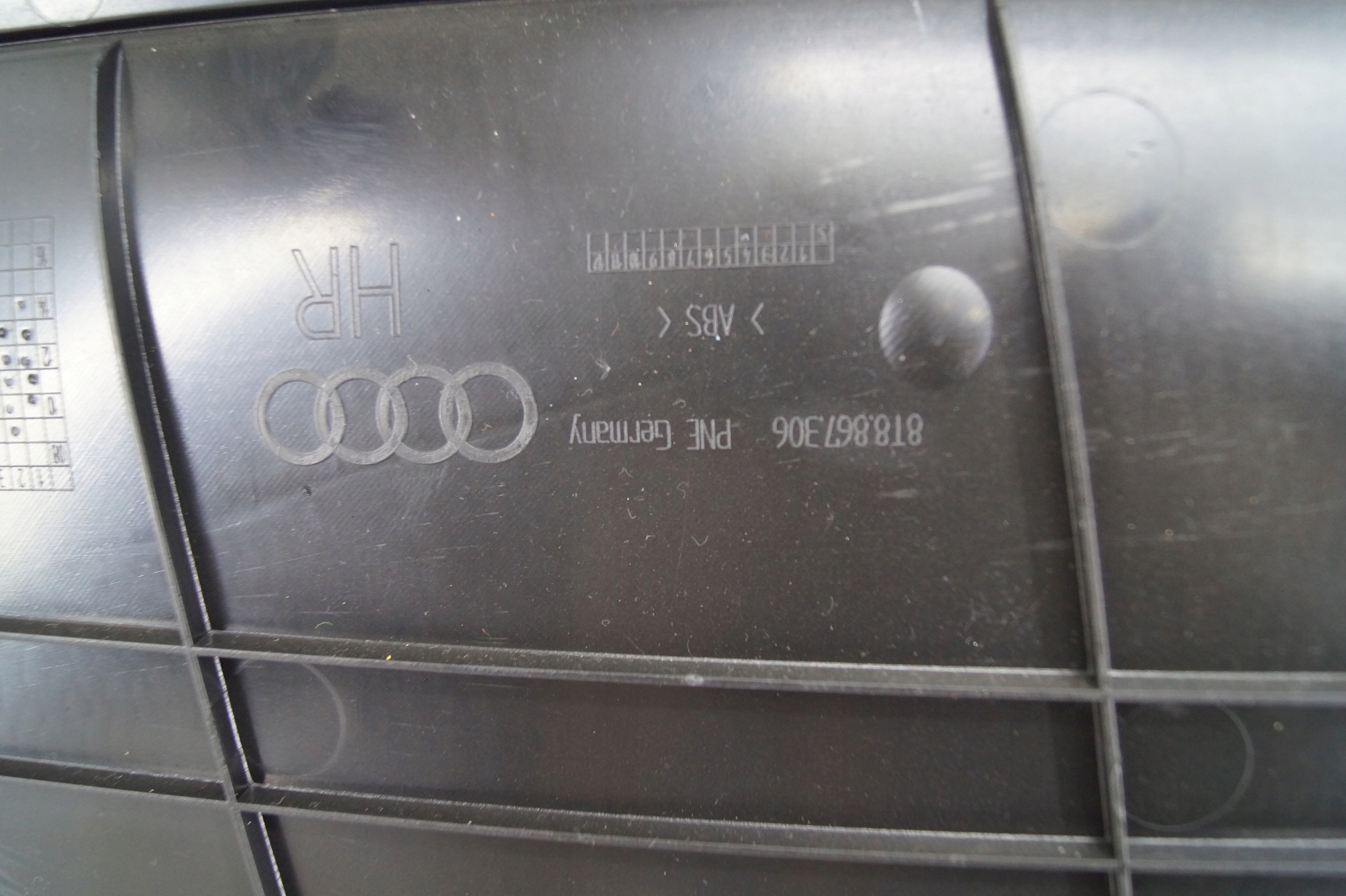 дверные карты Audi OE 8T8867306