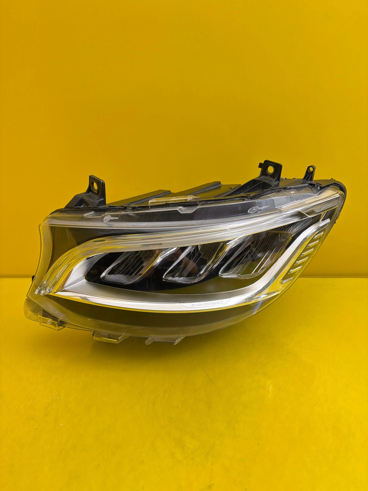 lámpa bal Mercedes Sprinter W910 Full Led A9109065700