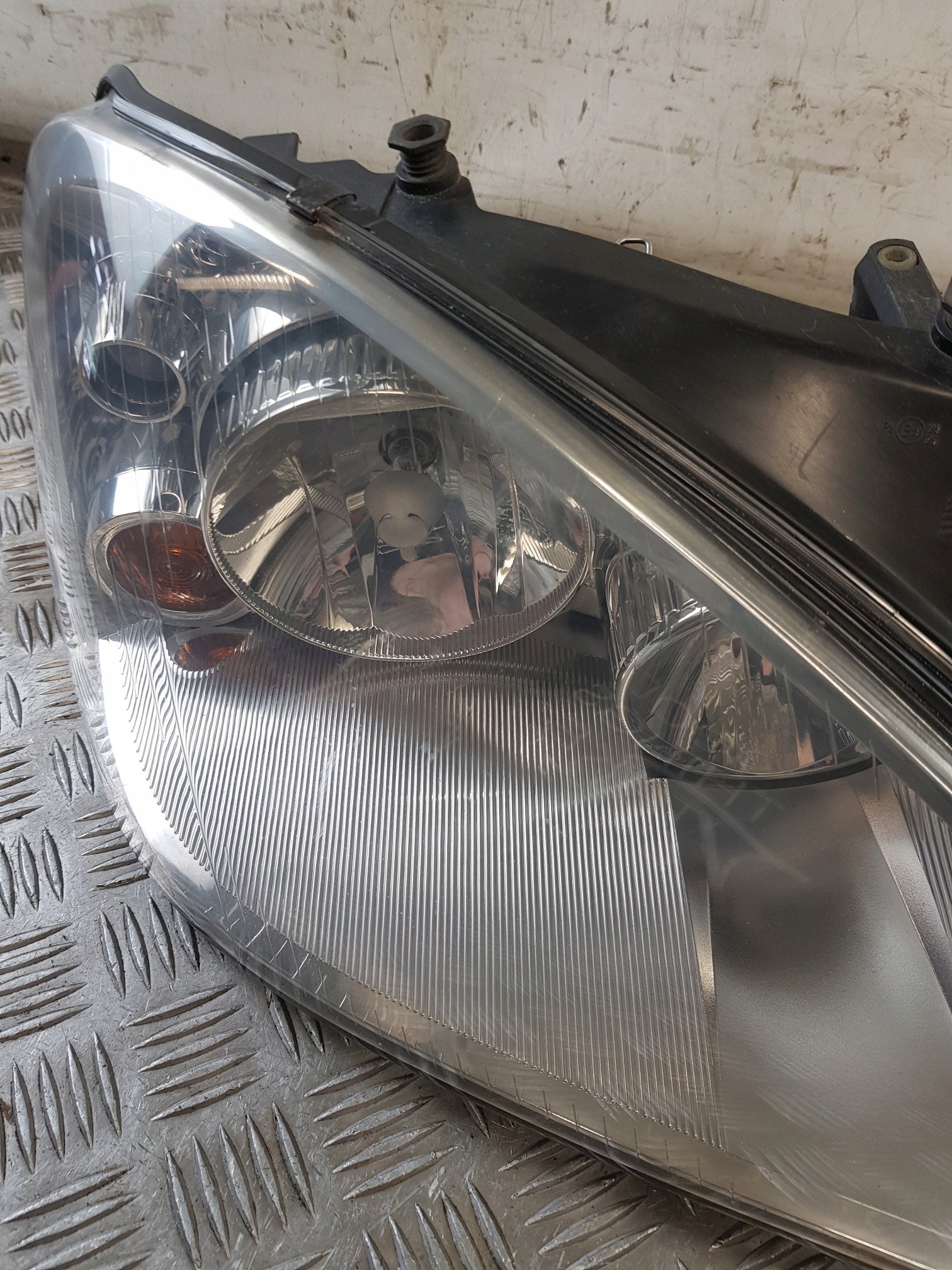 light right front 7M6941016L FORD GALAXY and LIFT 00R