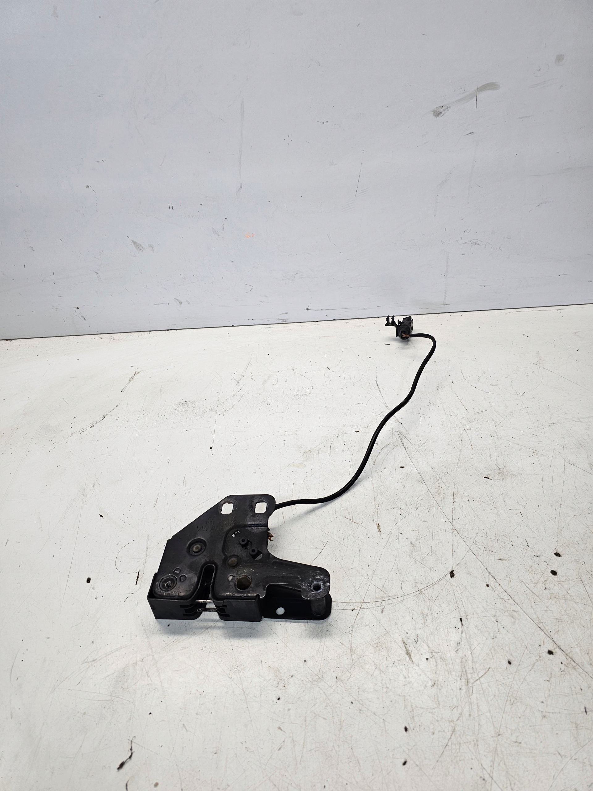 bonnet latch lock RYGIEL AUDI A6 C6 4F0823509B