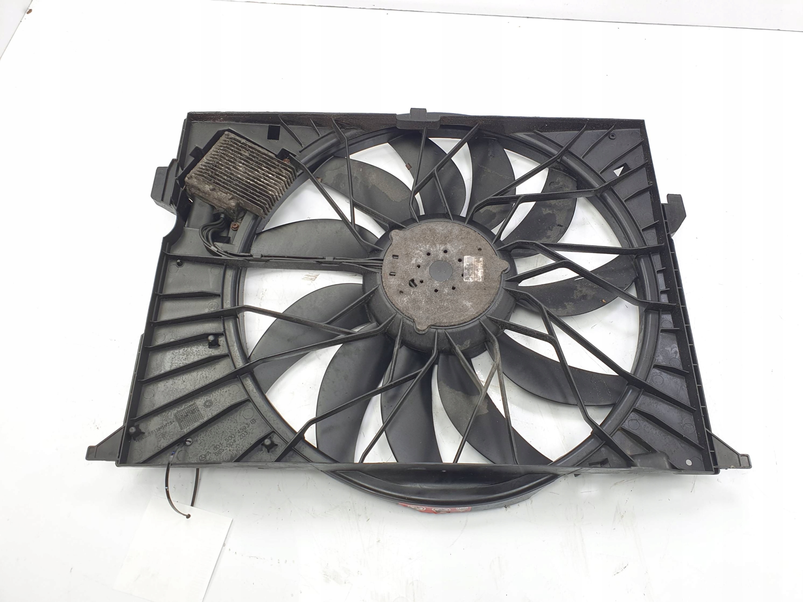 ventilátor chladiče A2205000193 3.2 CDI MERCEDES E-KLASA W211