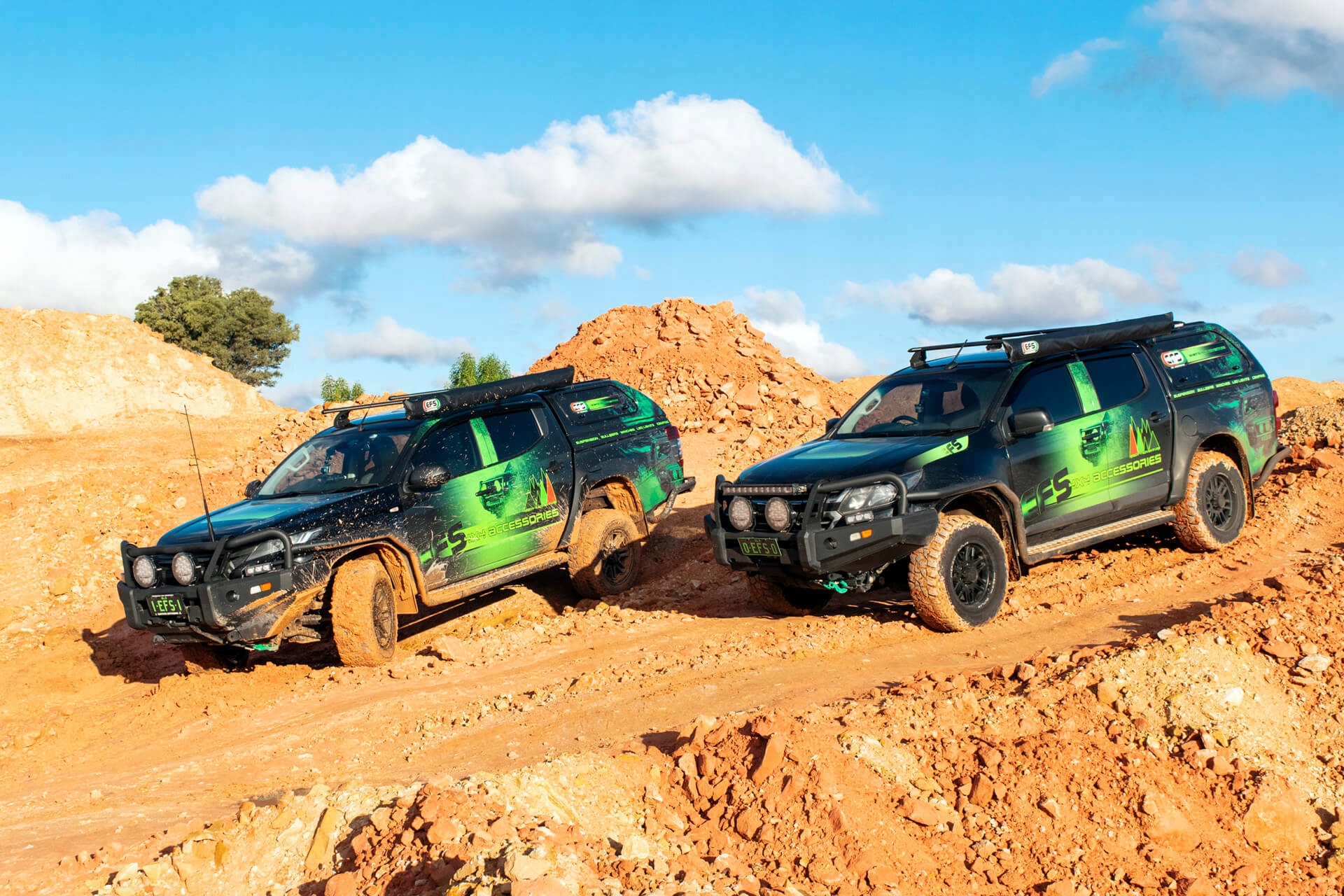 WZMOCNIONY AMORTYZATOR KIEROWNICY ELITE LAND ROVER DISCOVERY II 1999-2005 Numer katalogowy części SD4012