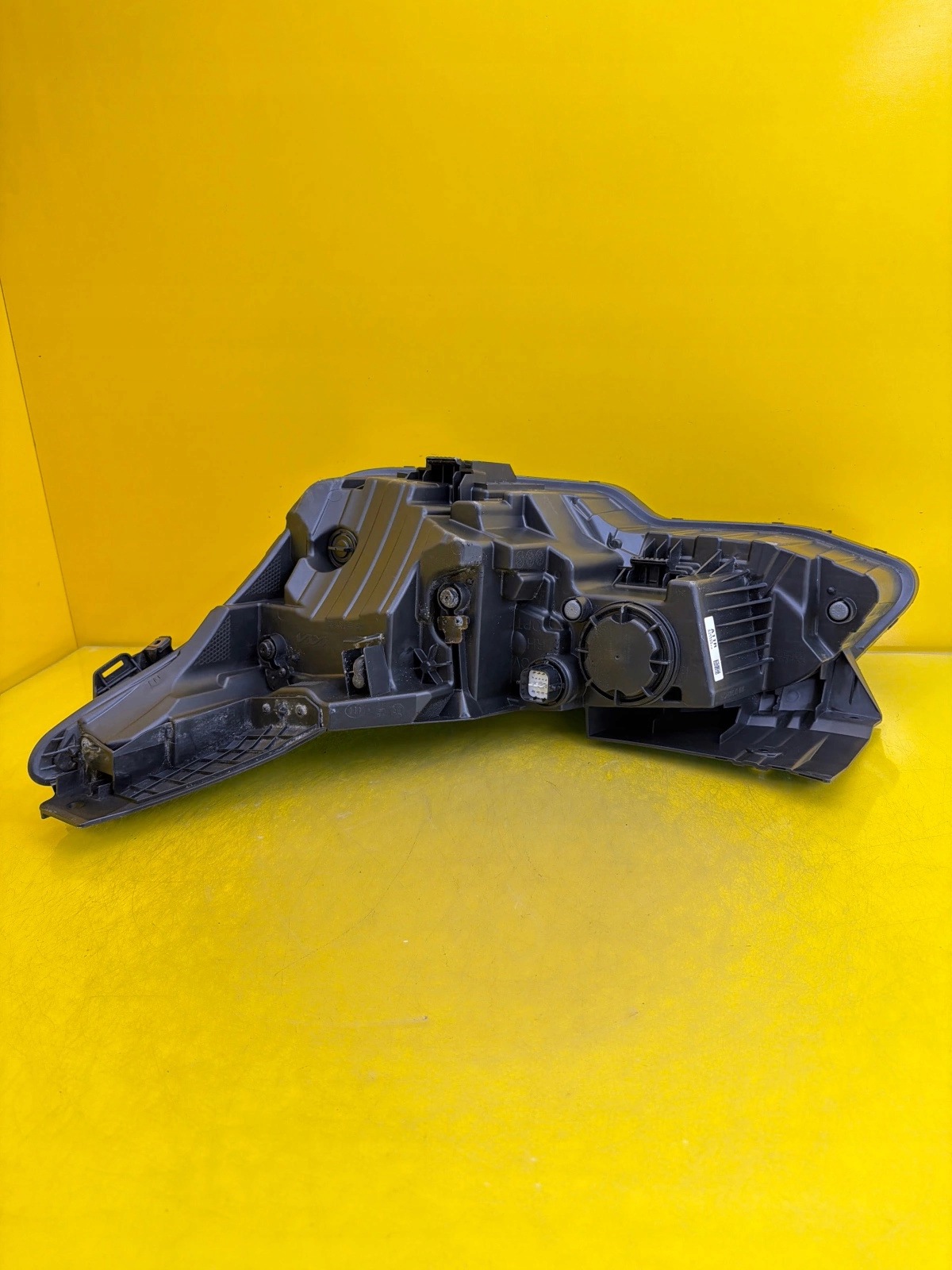 light right front Kia EV6 EV-6 Full Led