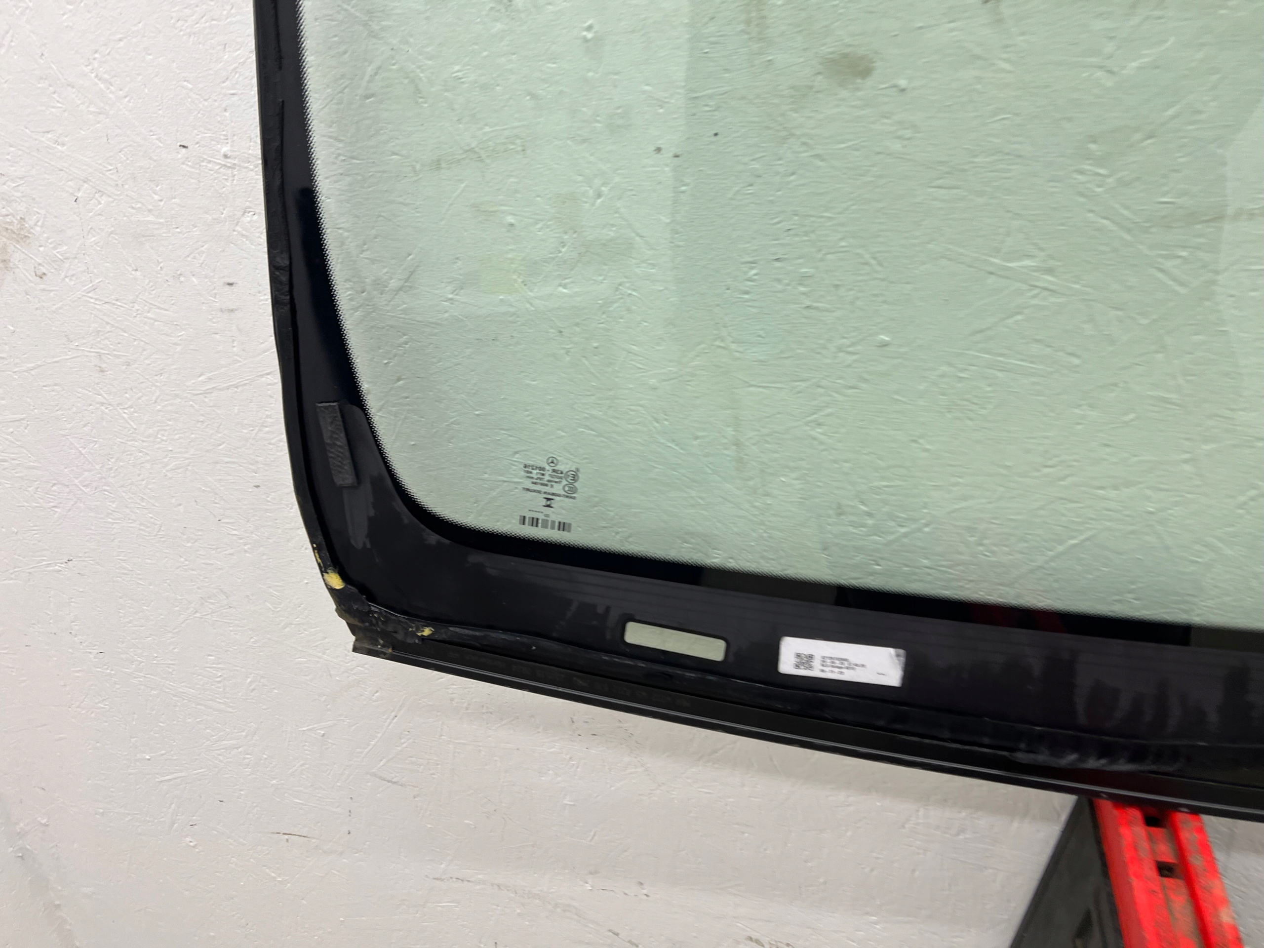 window iron front MERCEDES E KLASA W212 sensor kamera grzanie akustik
