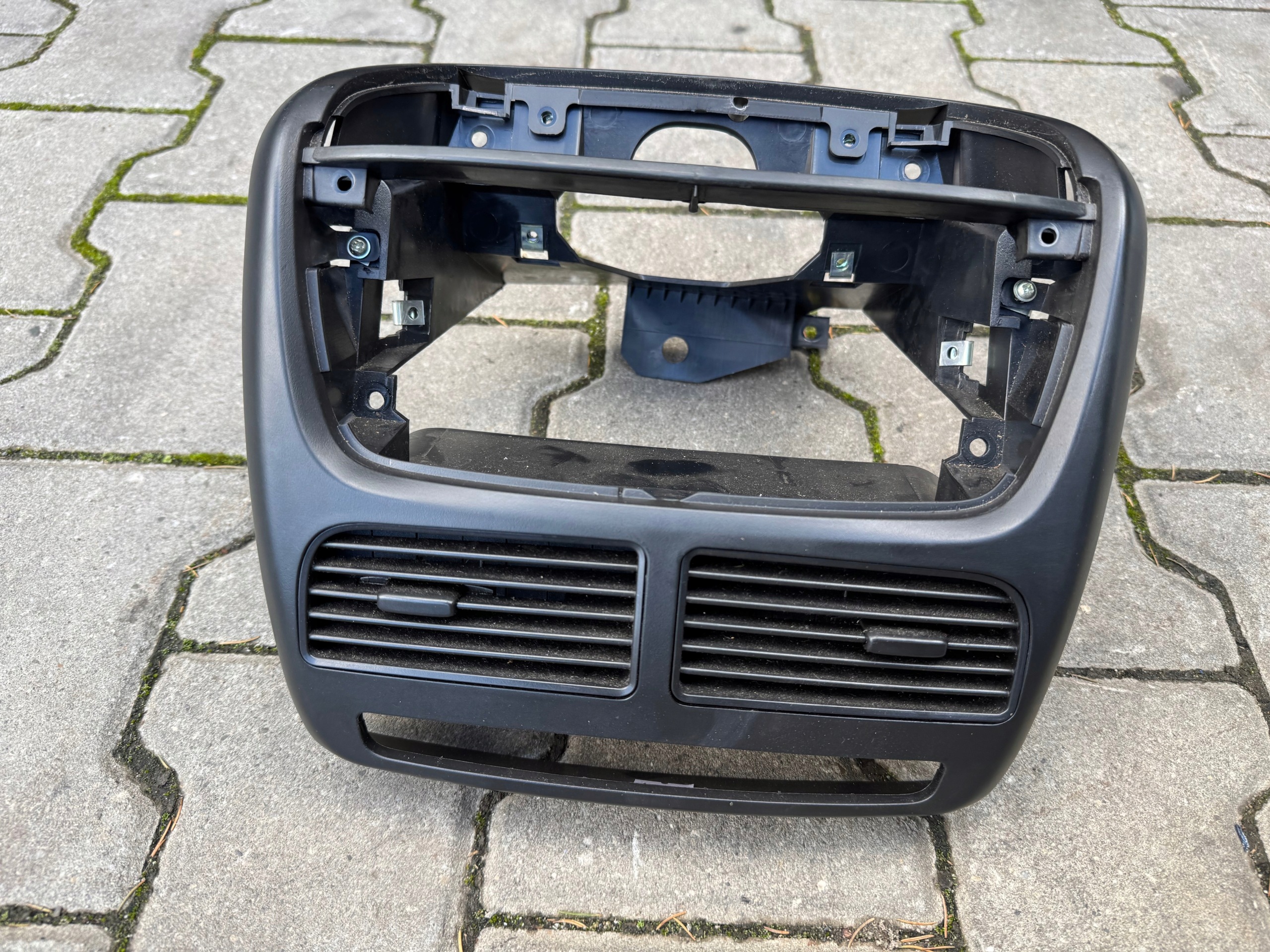 lüftungsgitter des lüfters konsole rahmen FIAT DOBLO 2 II COMBO D 2010- mitte