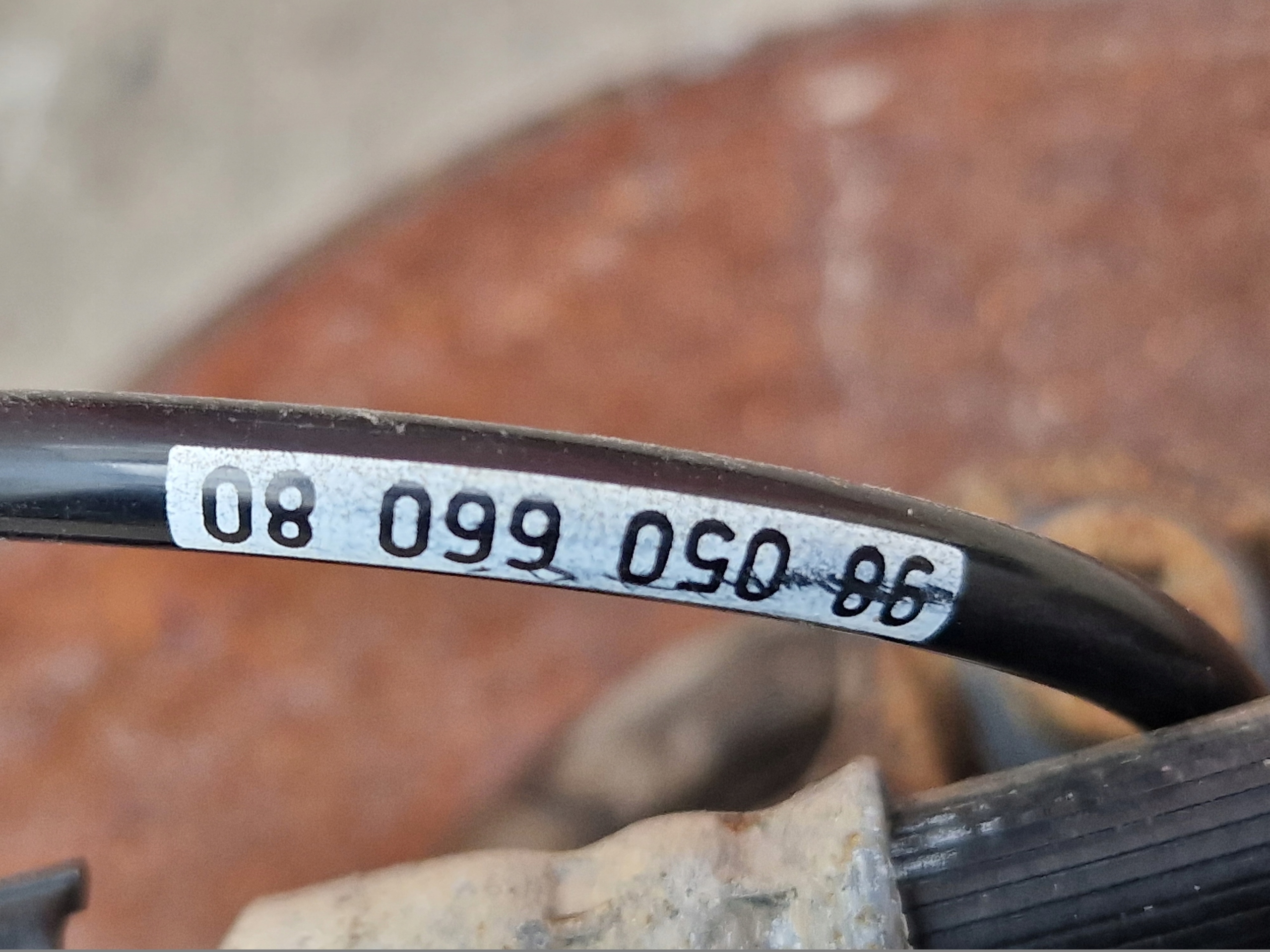 swing caliper disc sensor ABS right rear part PEUGEOT 208 9805066080
