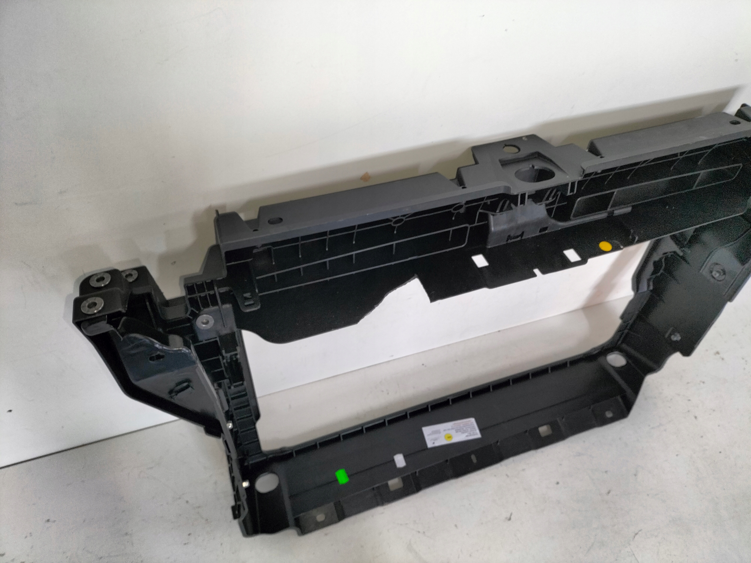 support panel for radiators pillar front VW TIGUAN III 24- SKODA KODIAQ II 23